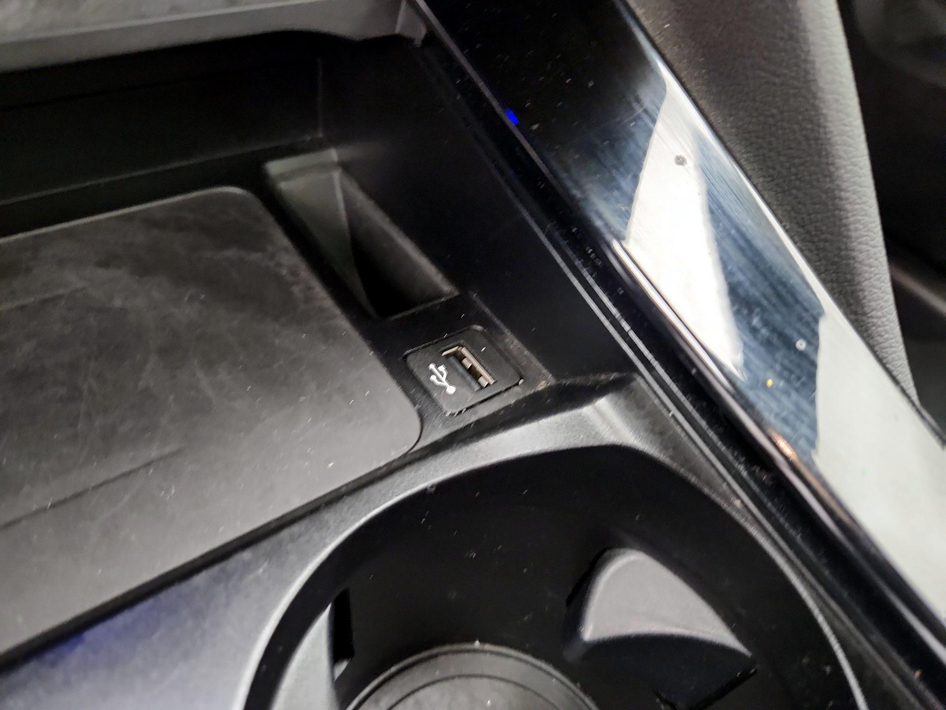 Thumbnail: 2021 BMW X4 - 19