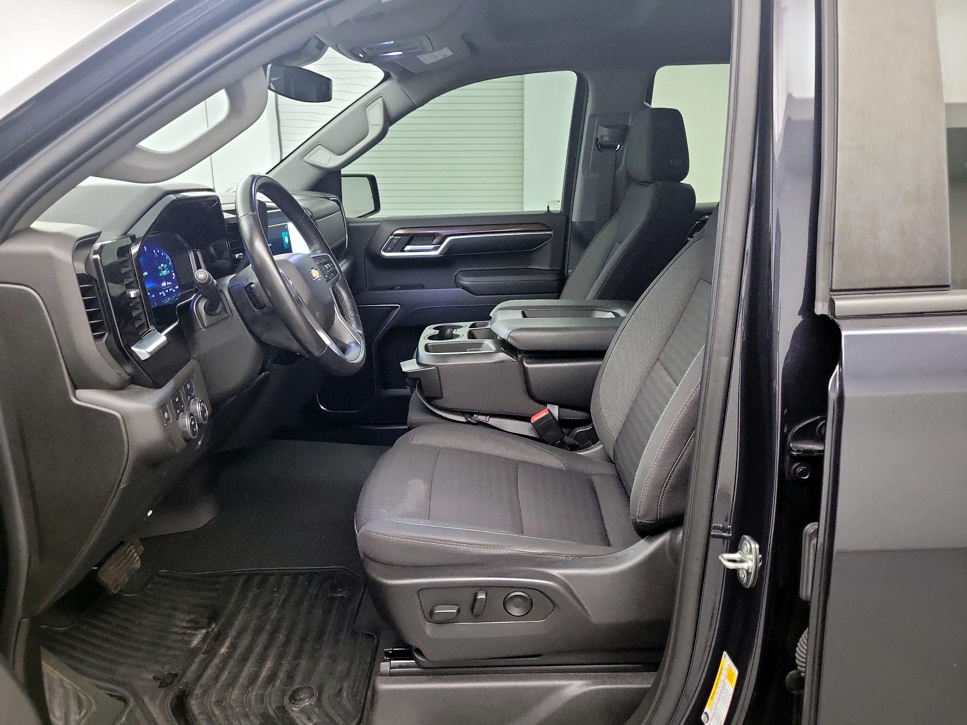 Thumbnail: 2022 Chevrolet Silverado 1500 - 9