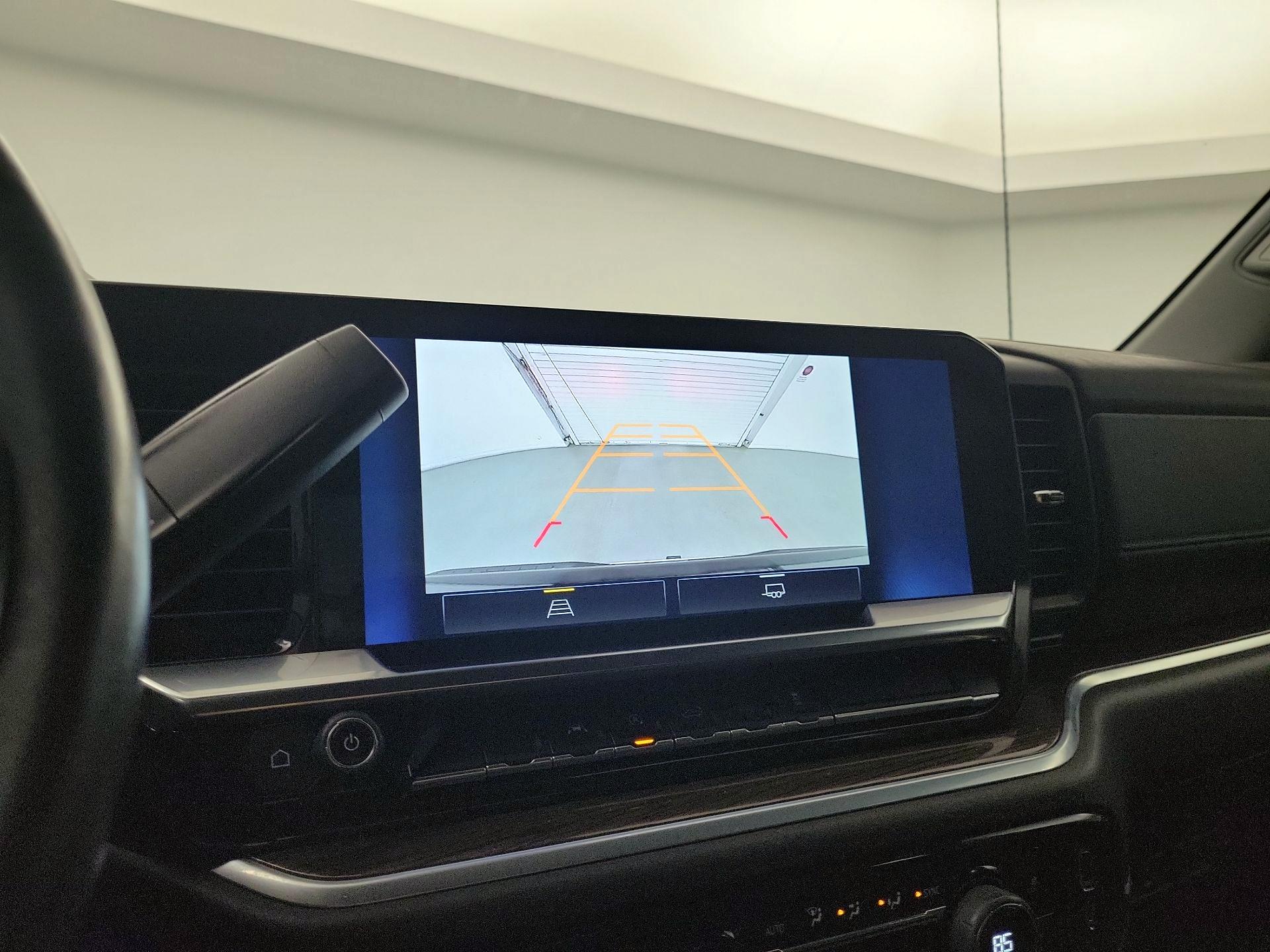 Thumbnail: 2022 Chevrolet Silverado 1500 - 12