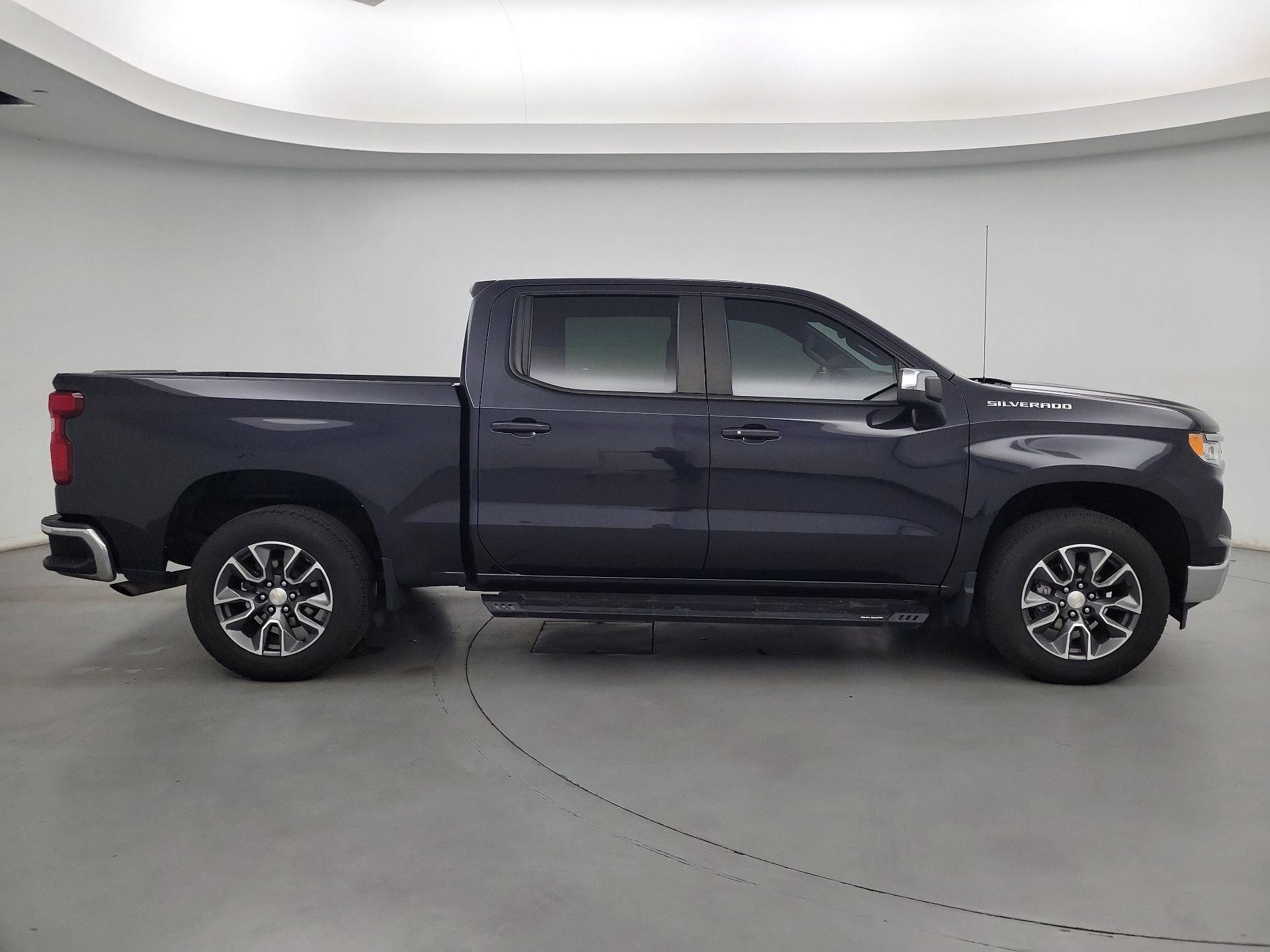 Thumbnail: 2022 Chevrolet Silverado 1500 - 4