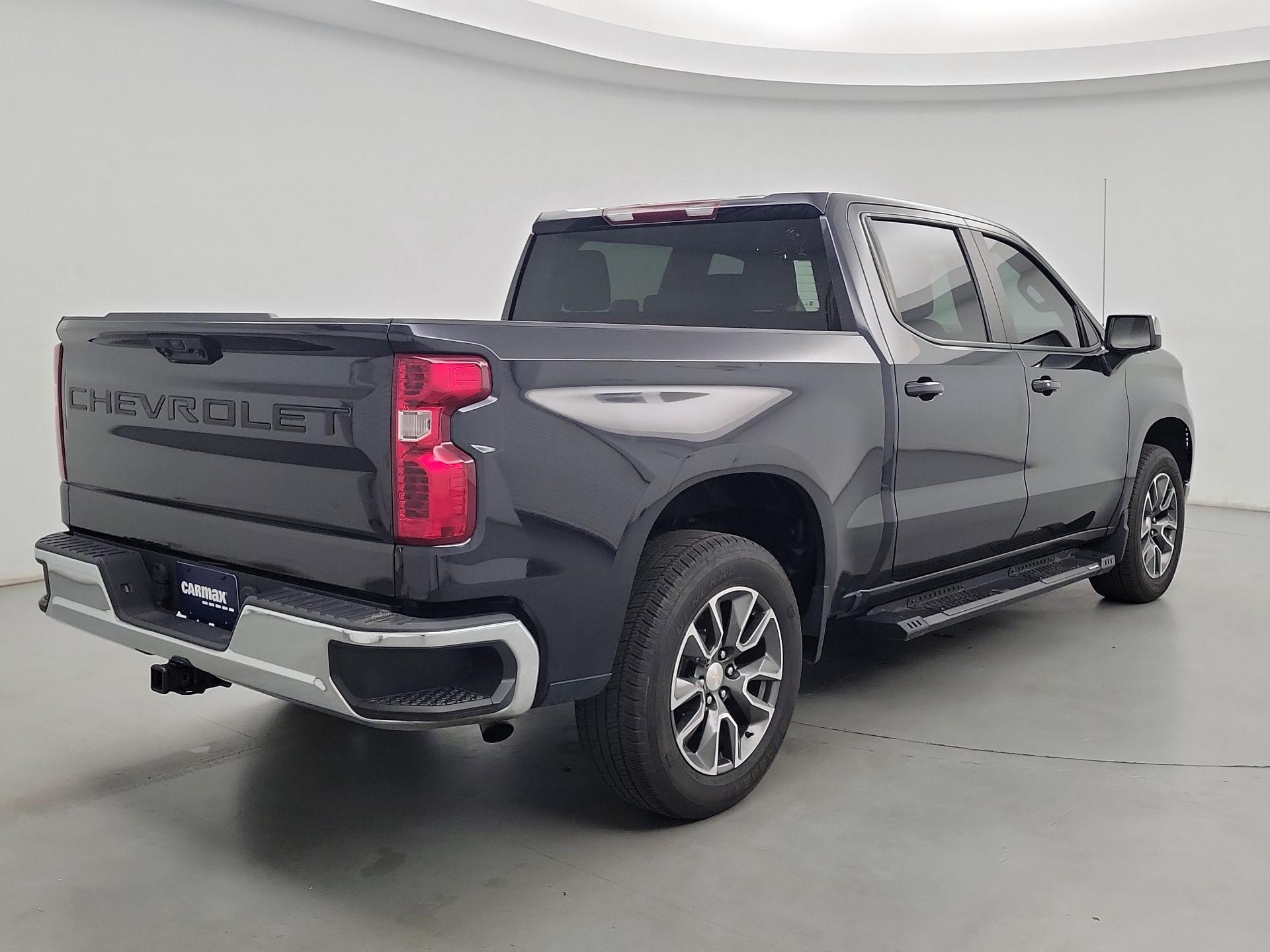 Thumbnail: 2022 Chevrolet Silverado 1500 - 5