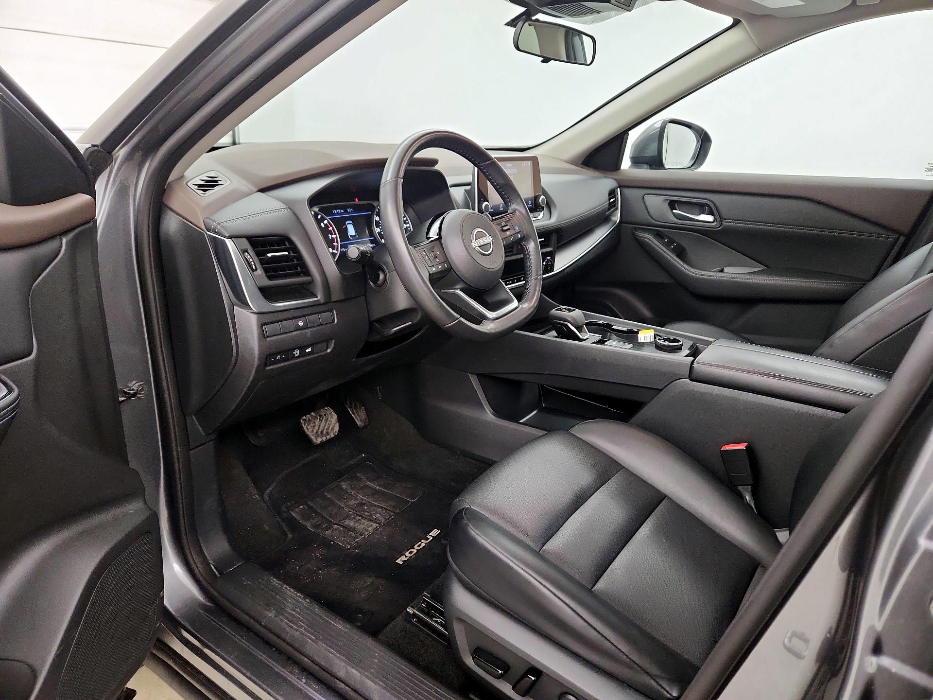 Thumbnail: 2023 Nissan Rogue - 11