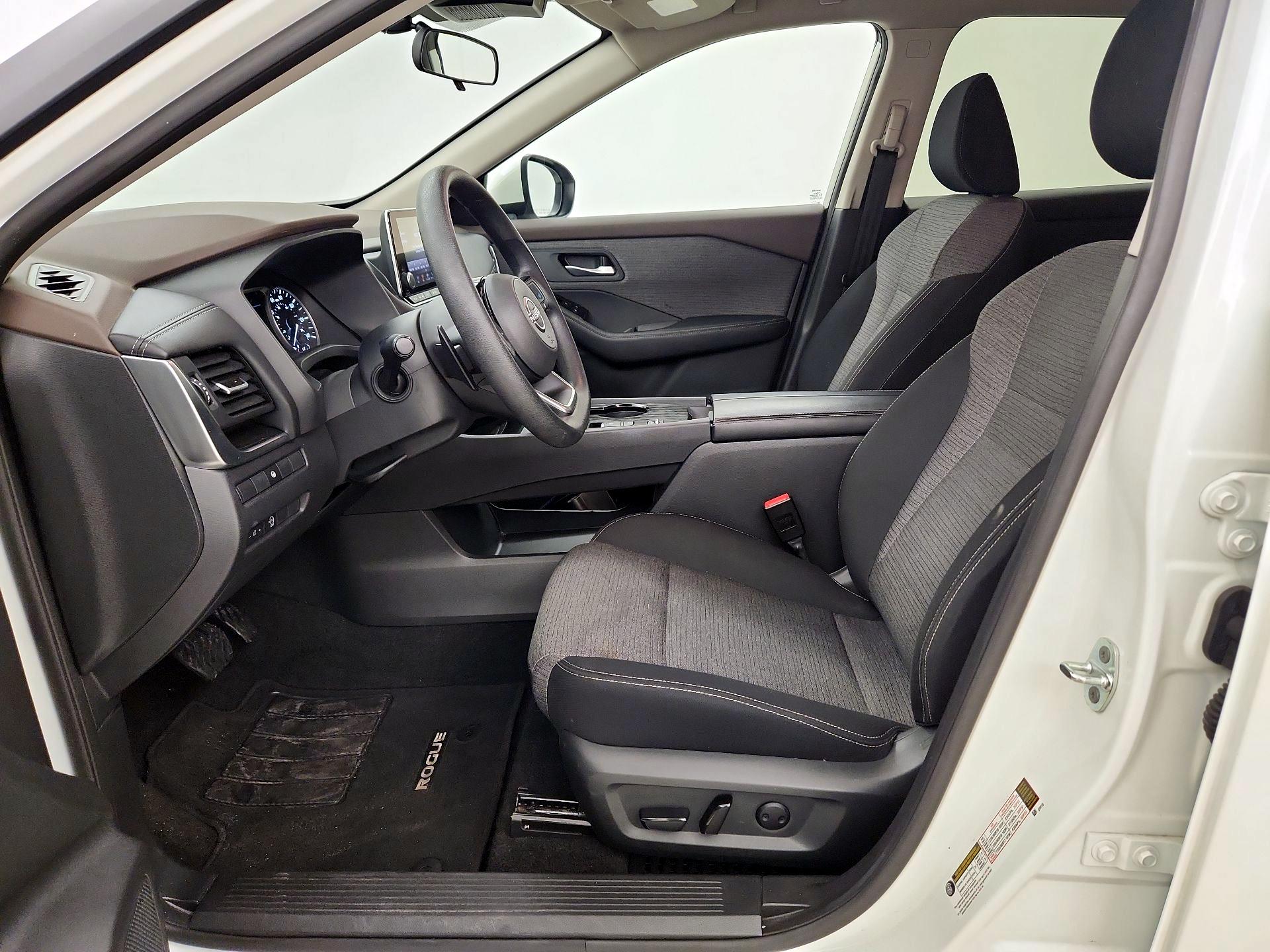 Thumbnail: 2023 Nissan Rogue - 11