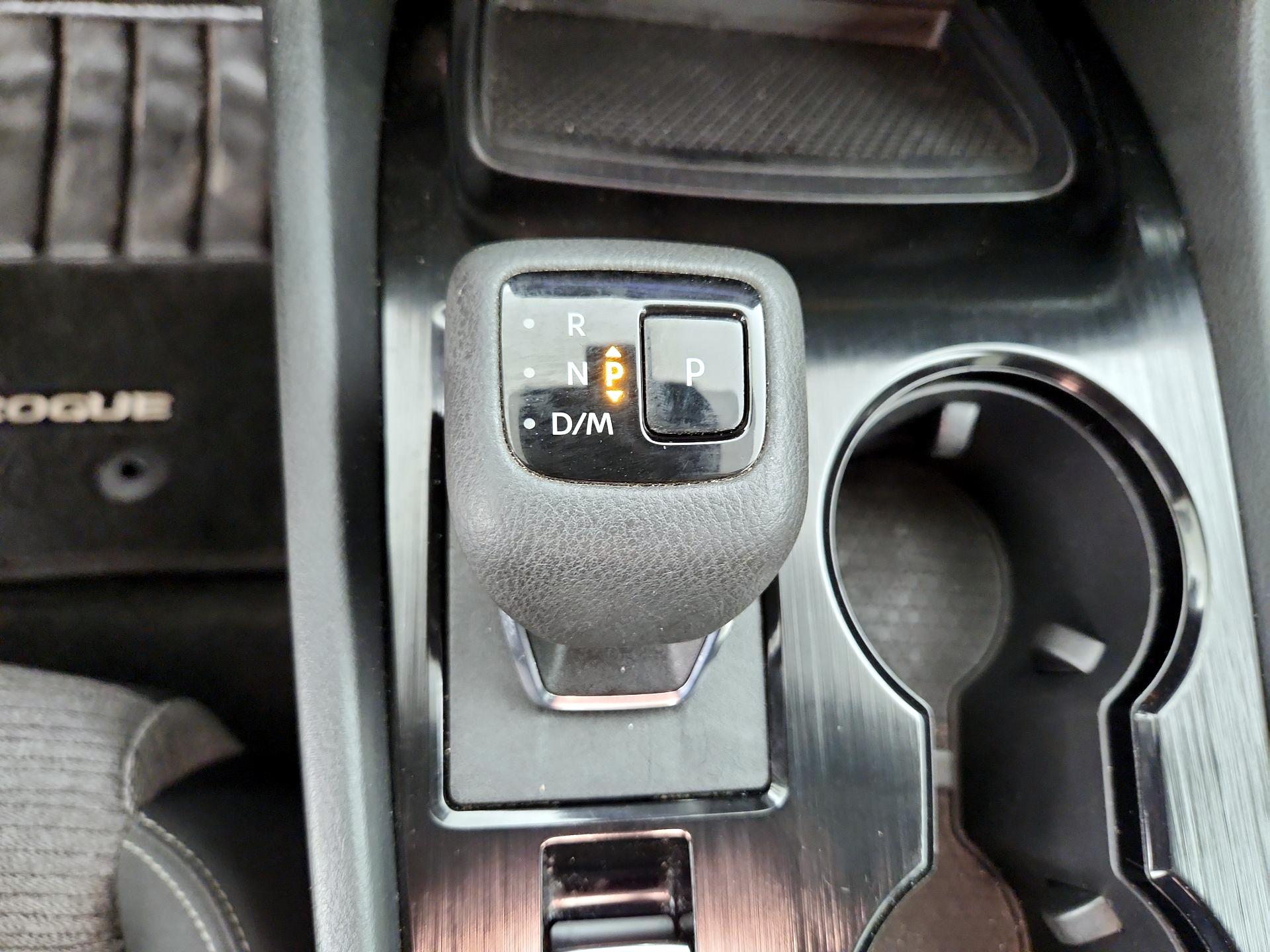 Thumbnail: 2023 Nissan Rogue - 17