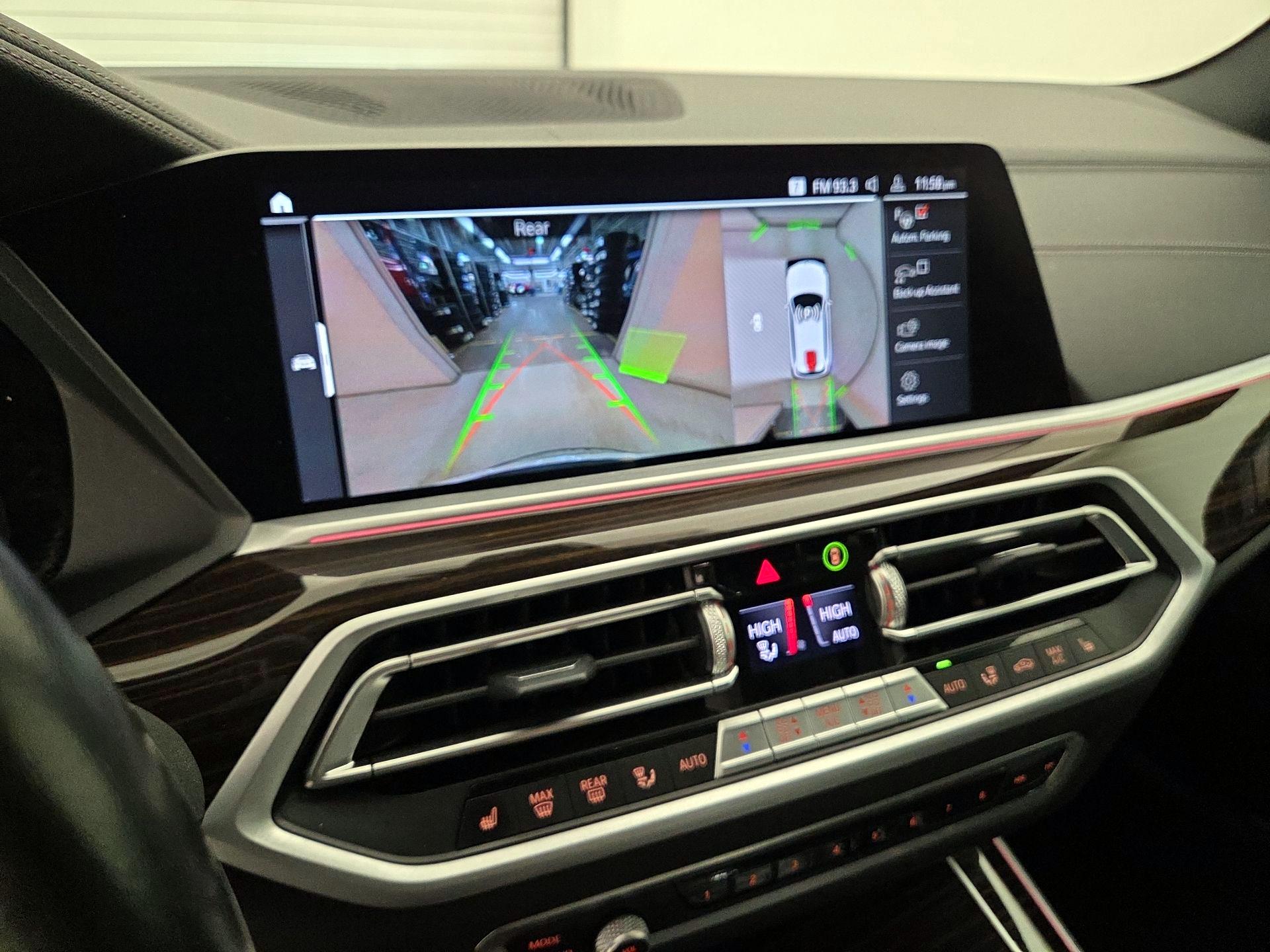 Thumbnail: 2021 BMW X5 - 14