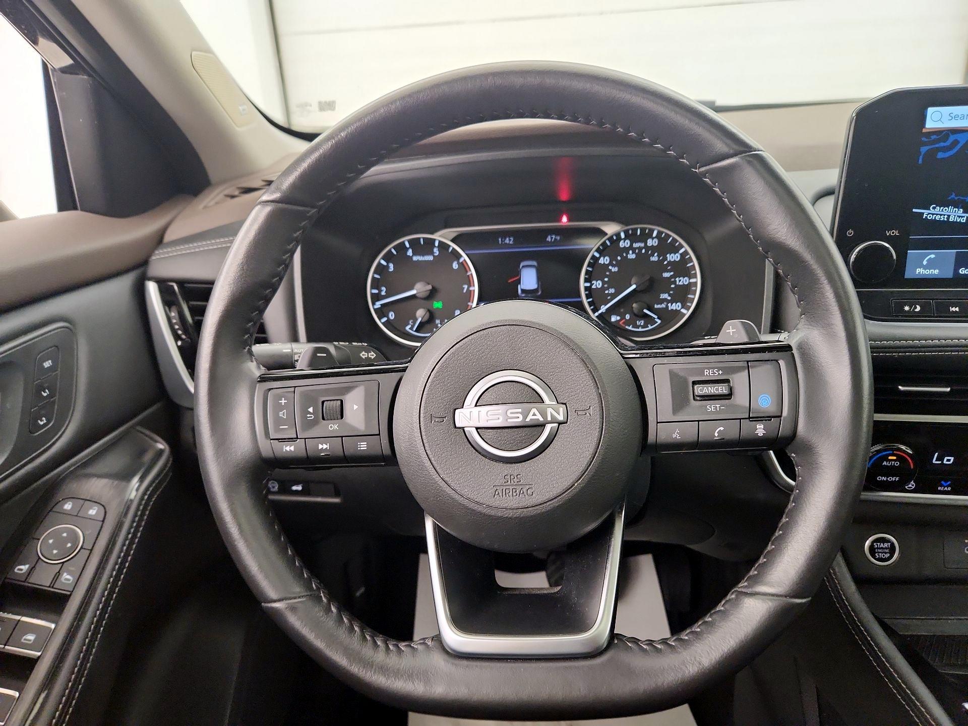 Thumbnail: 2023 Nissan Rogue - 10