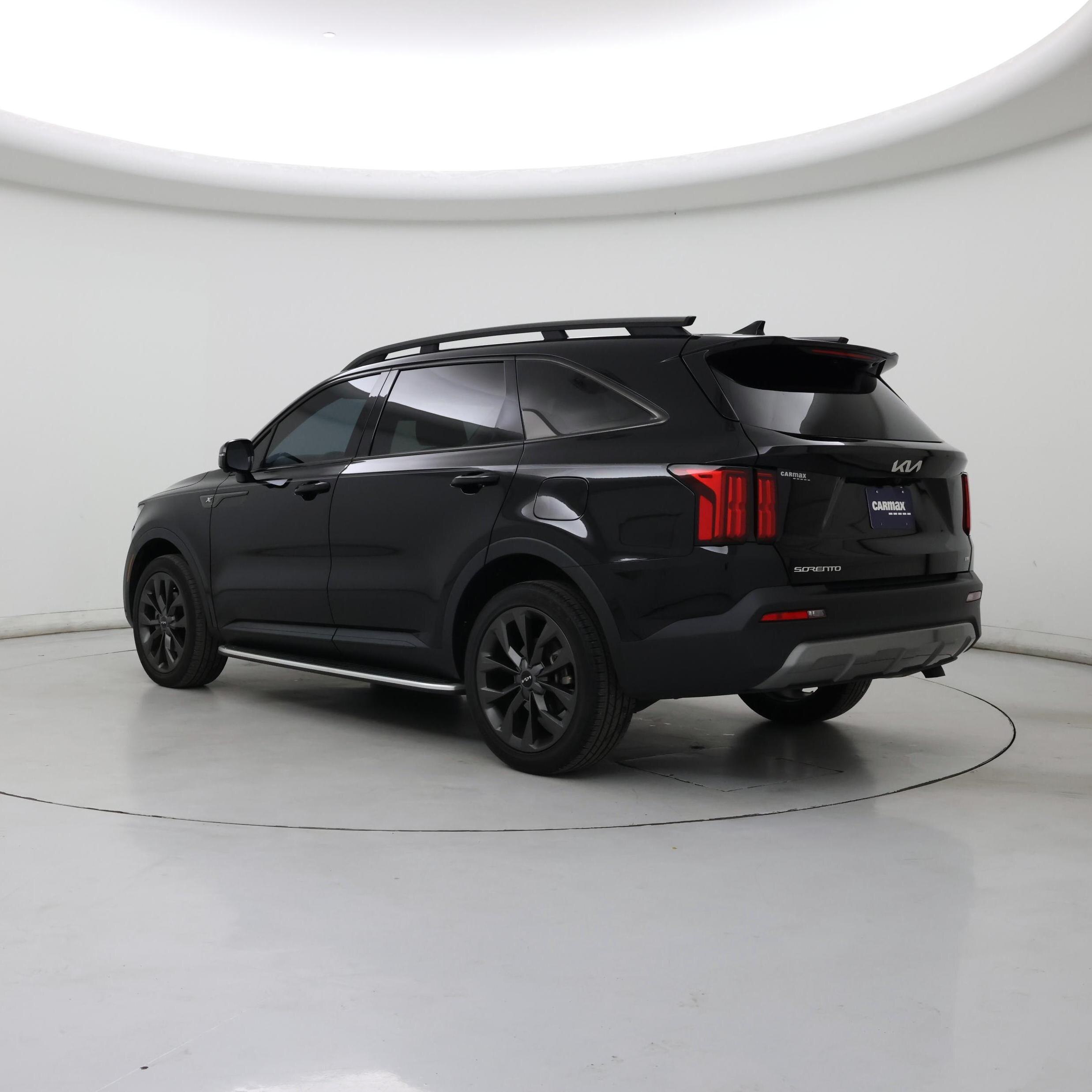 Thumbnail: 2023 Kia Sorento - 2