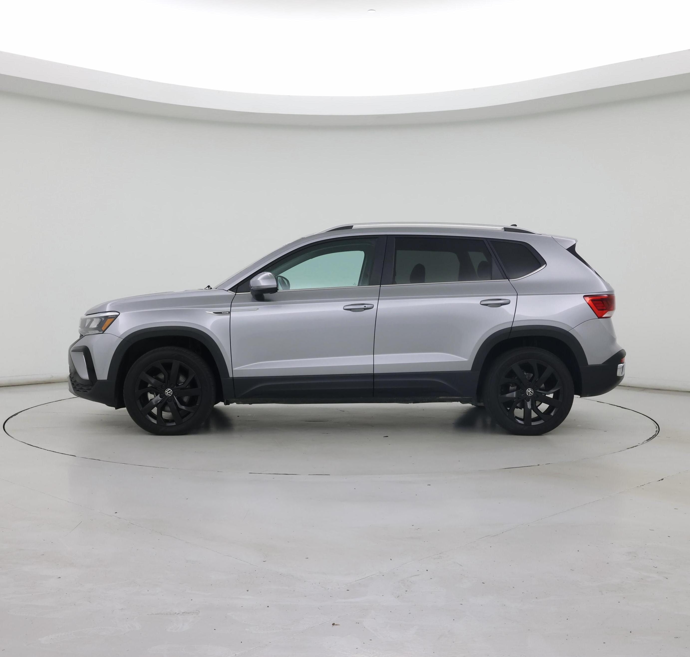 Thumbnail: 2024 Volkswagen Taos - 3
