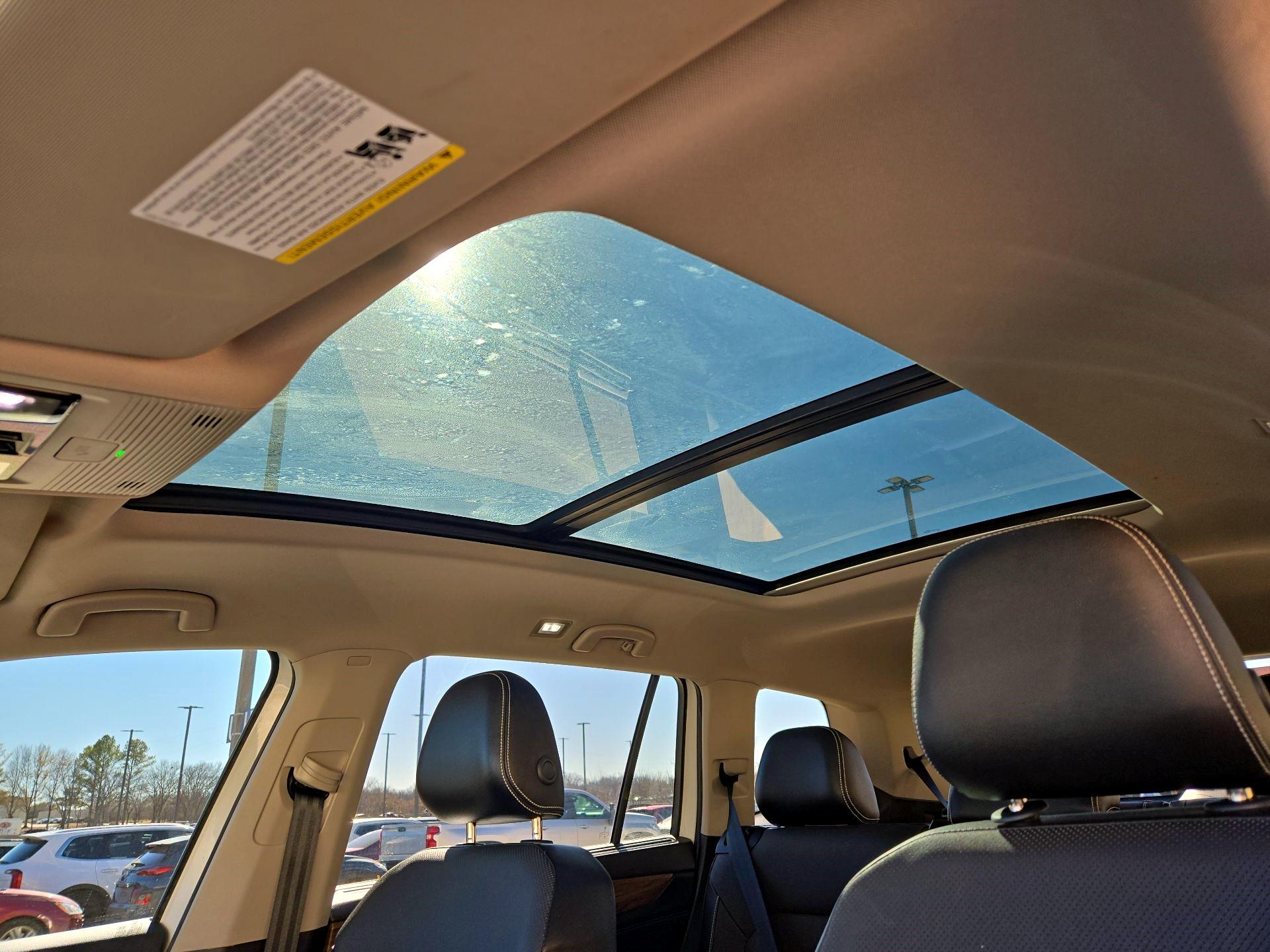 Thumbnail: 2024 Volkswagen Atlas - 17