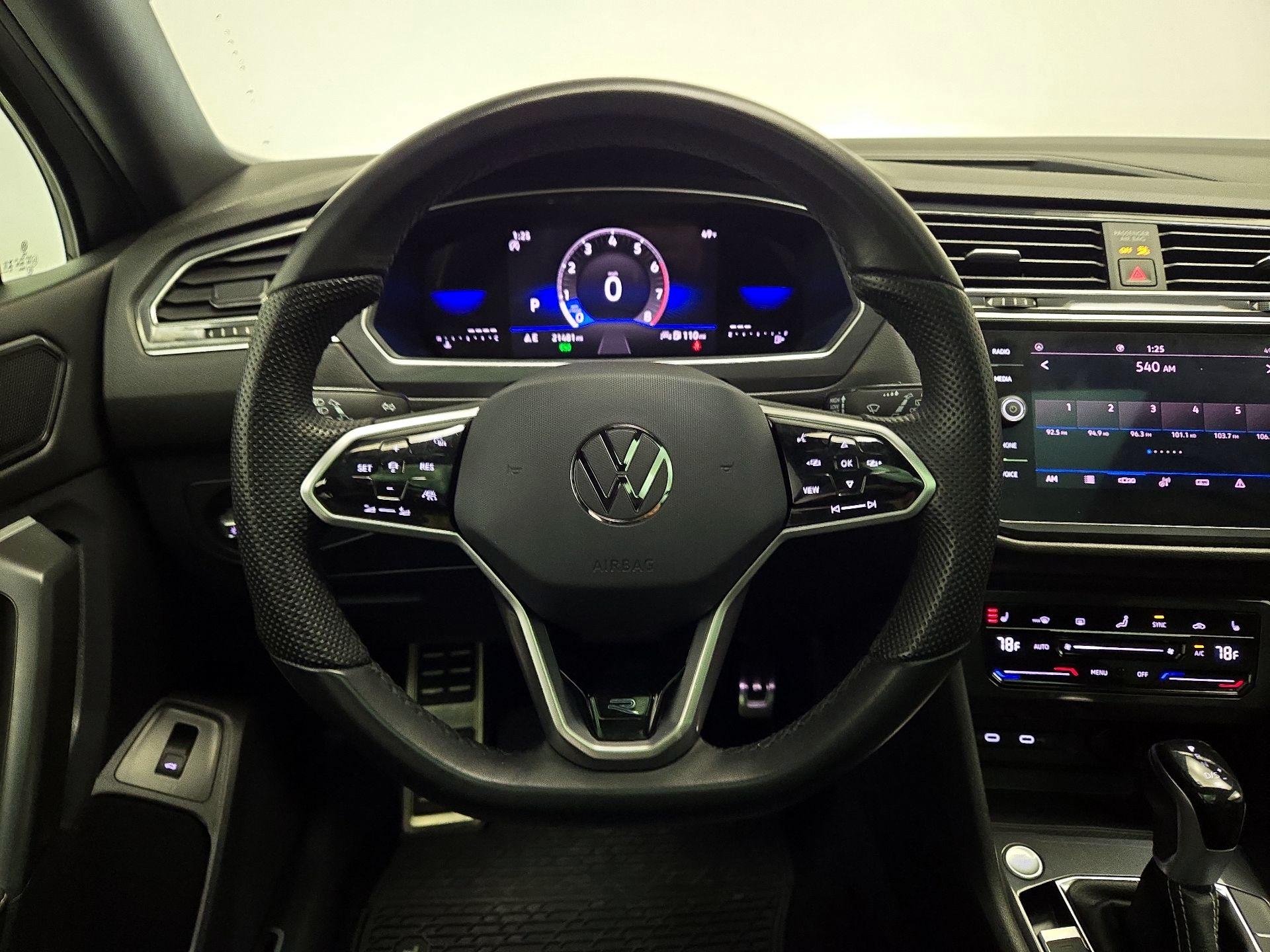 Thumbnail: 2024 Volkswagen Tiguan - 10