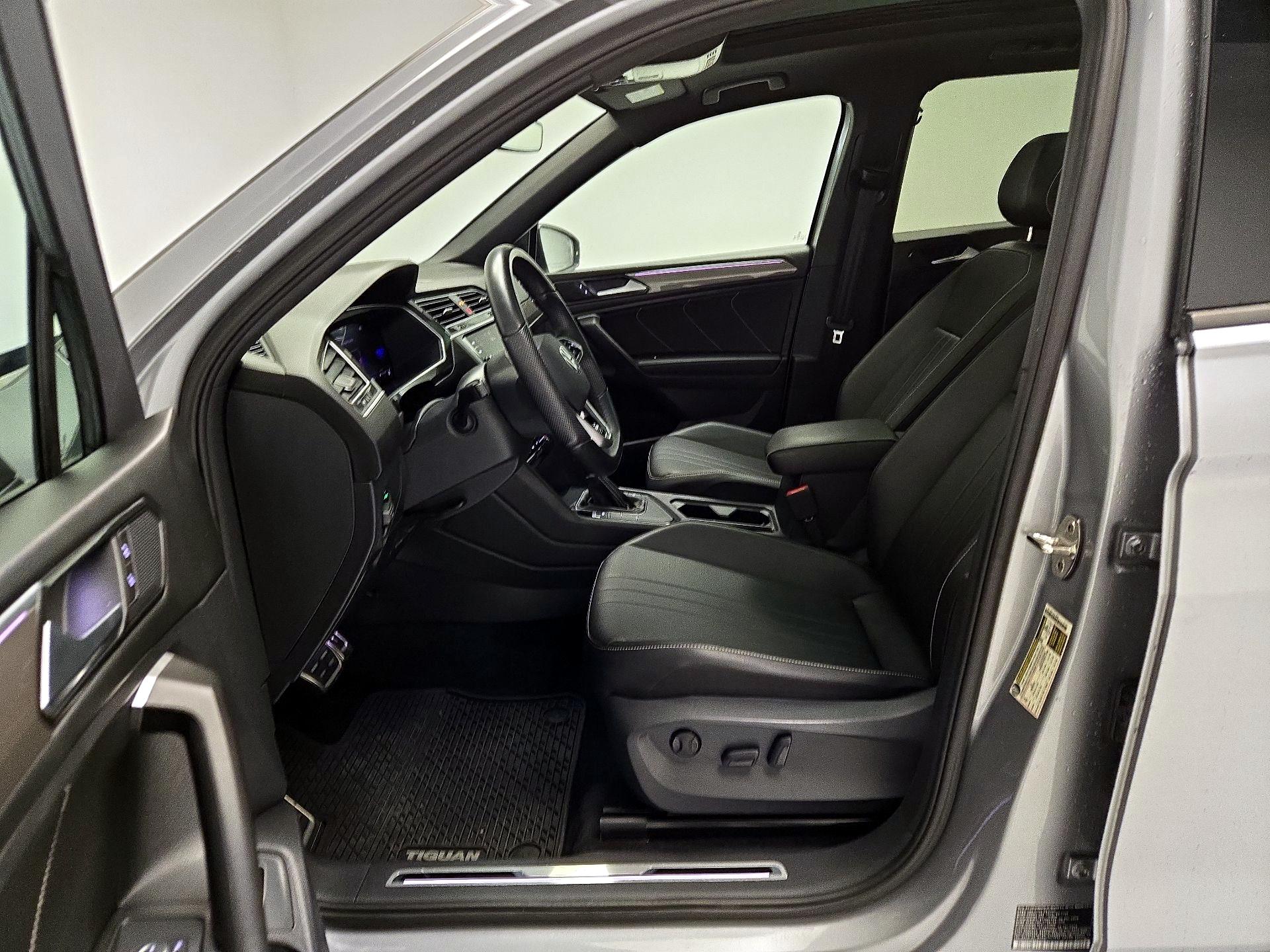 Thumbnail: 2024 Volkswagen Tiguan - 11