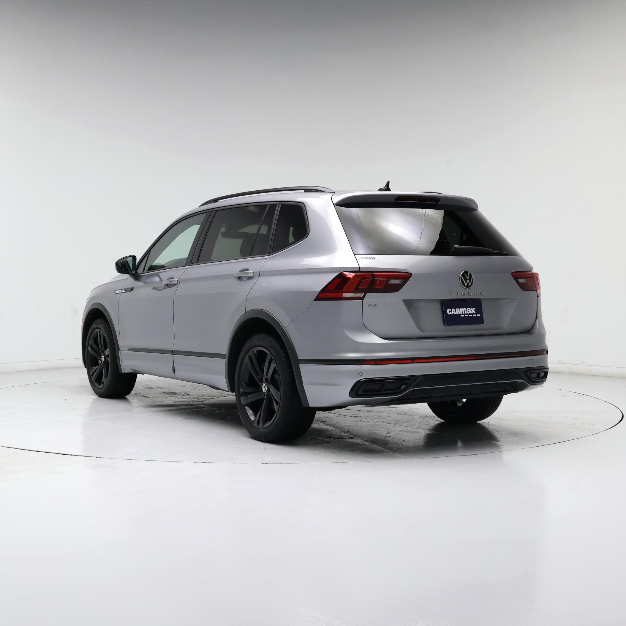 Thumbnail: 2024 Volkswagen Tiguan - 2