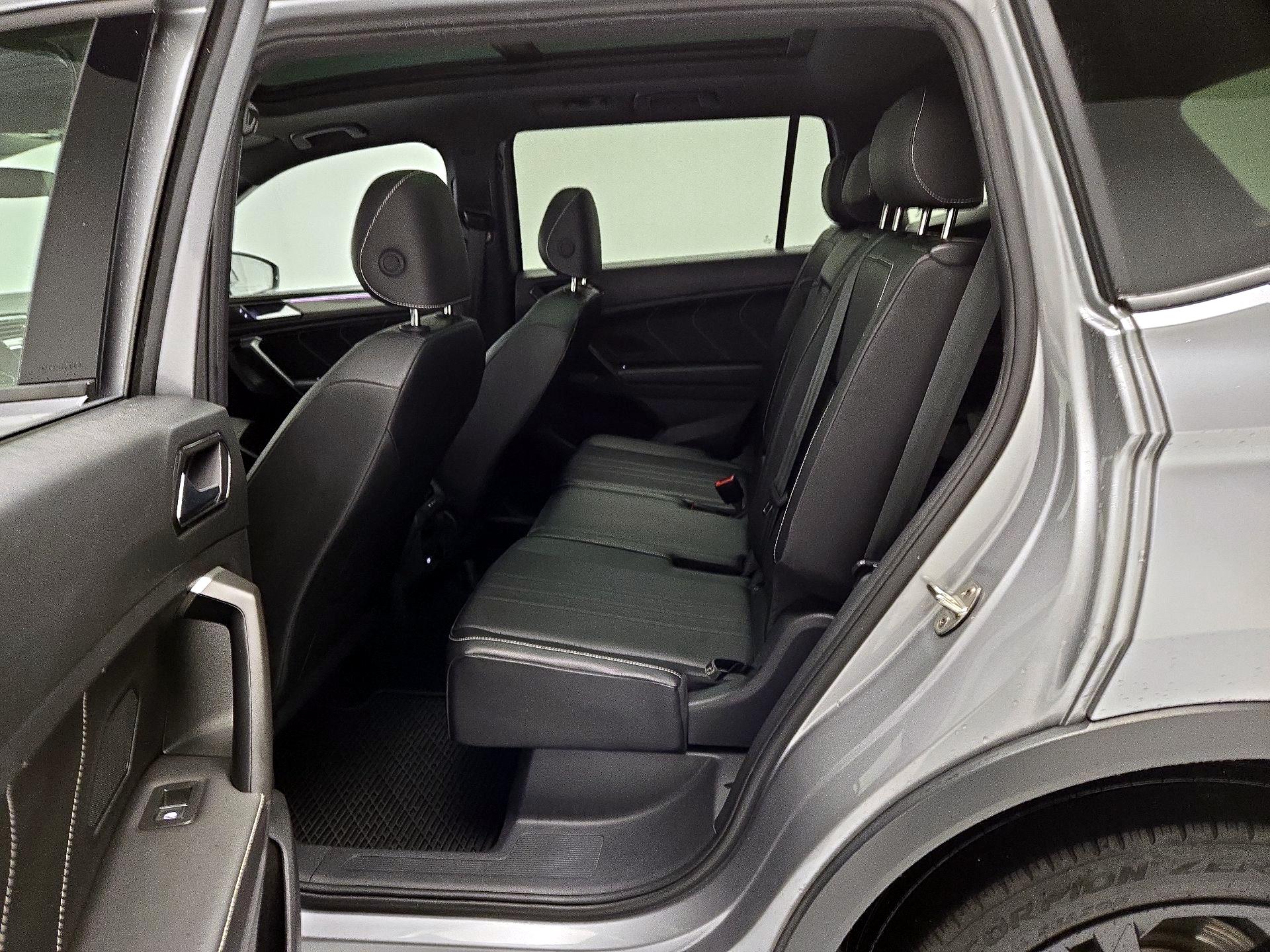 Thumbnail: 2024 Volkswagen Tiguan - 20