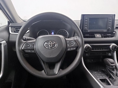 Steering Wheel & Instrument Cluster (On)