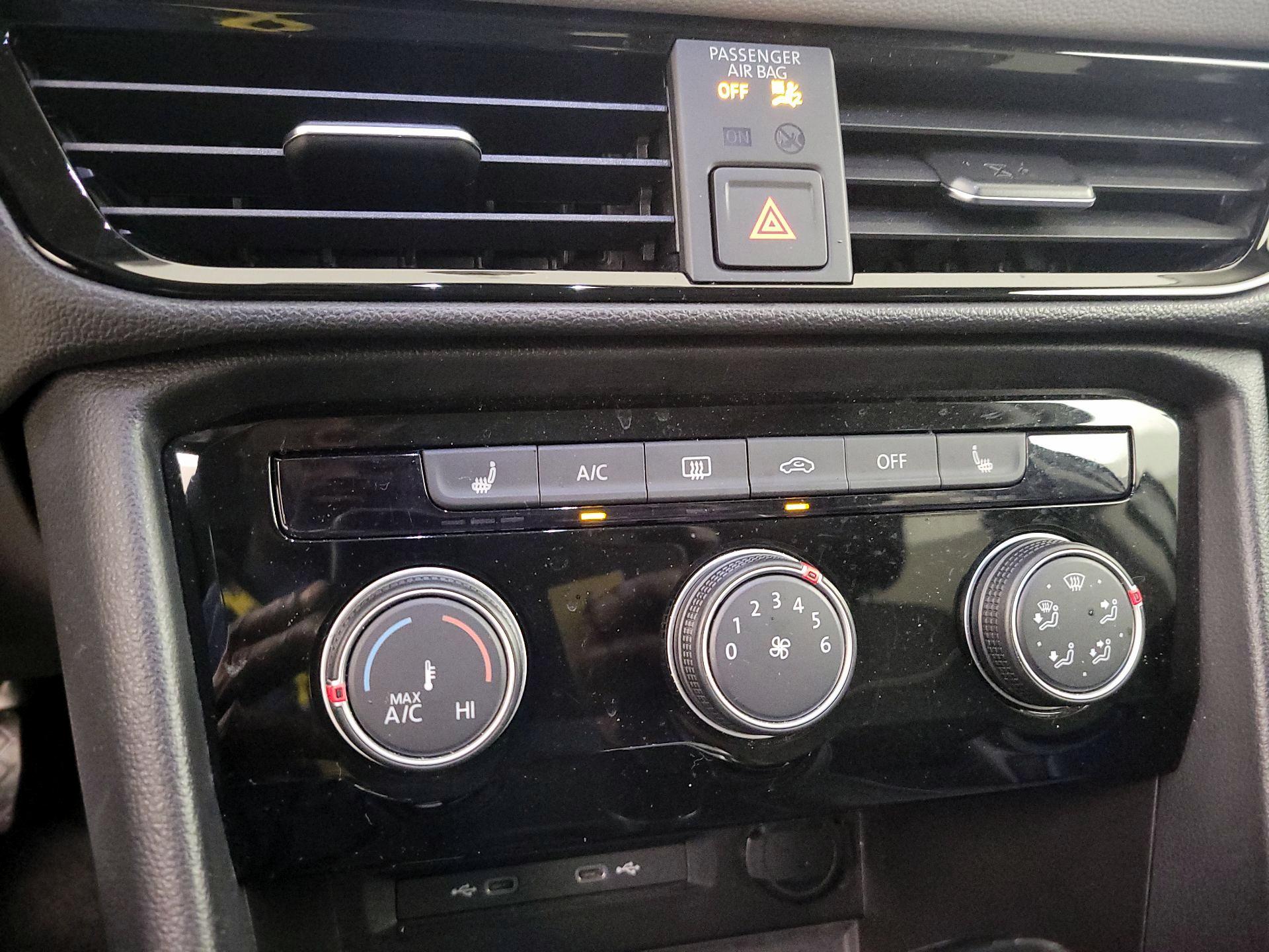 Thumbnail: 2023 Volkswagen Taos - 16