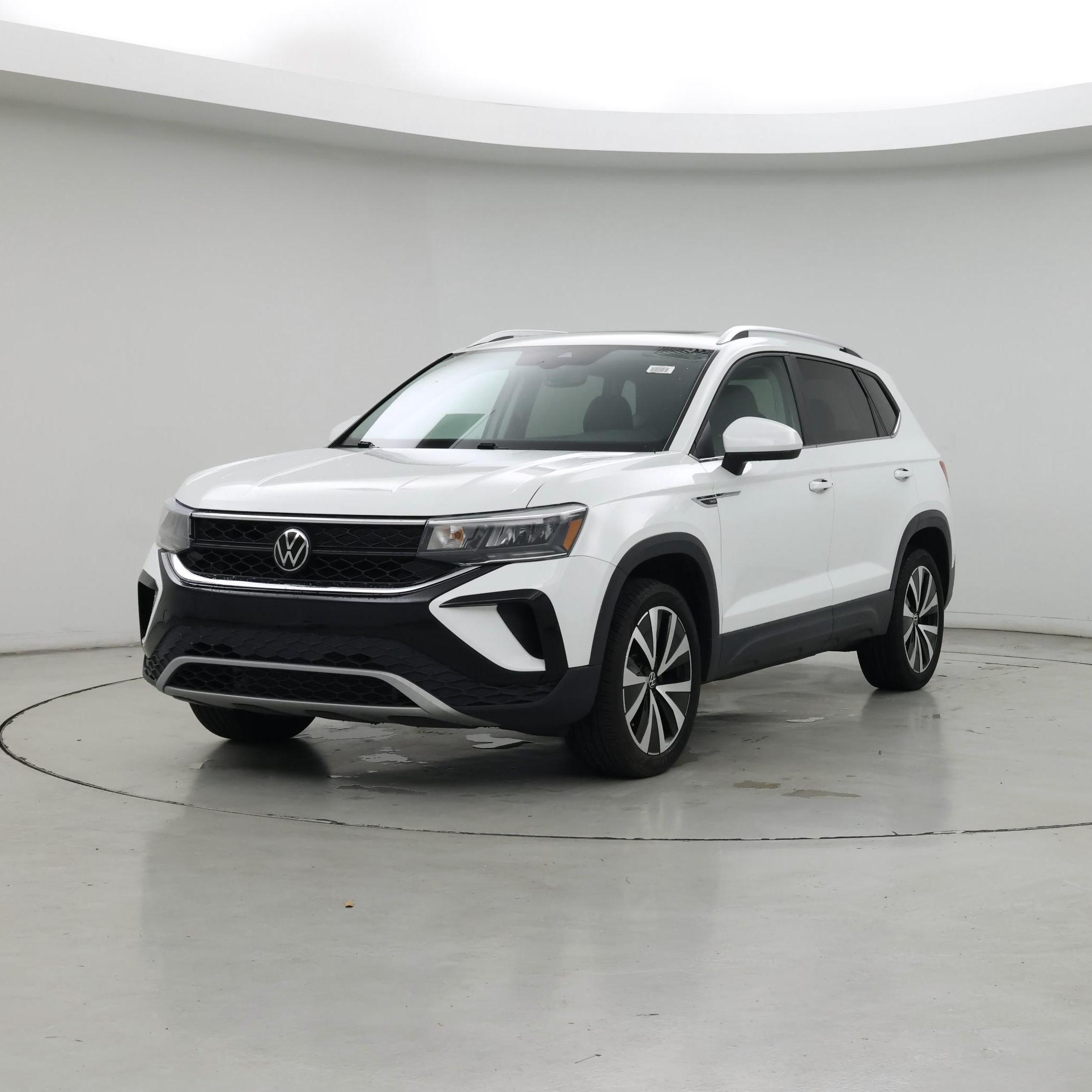 Thumbnail: 2023 Volkswagen Taos - 4