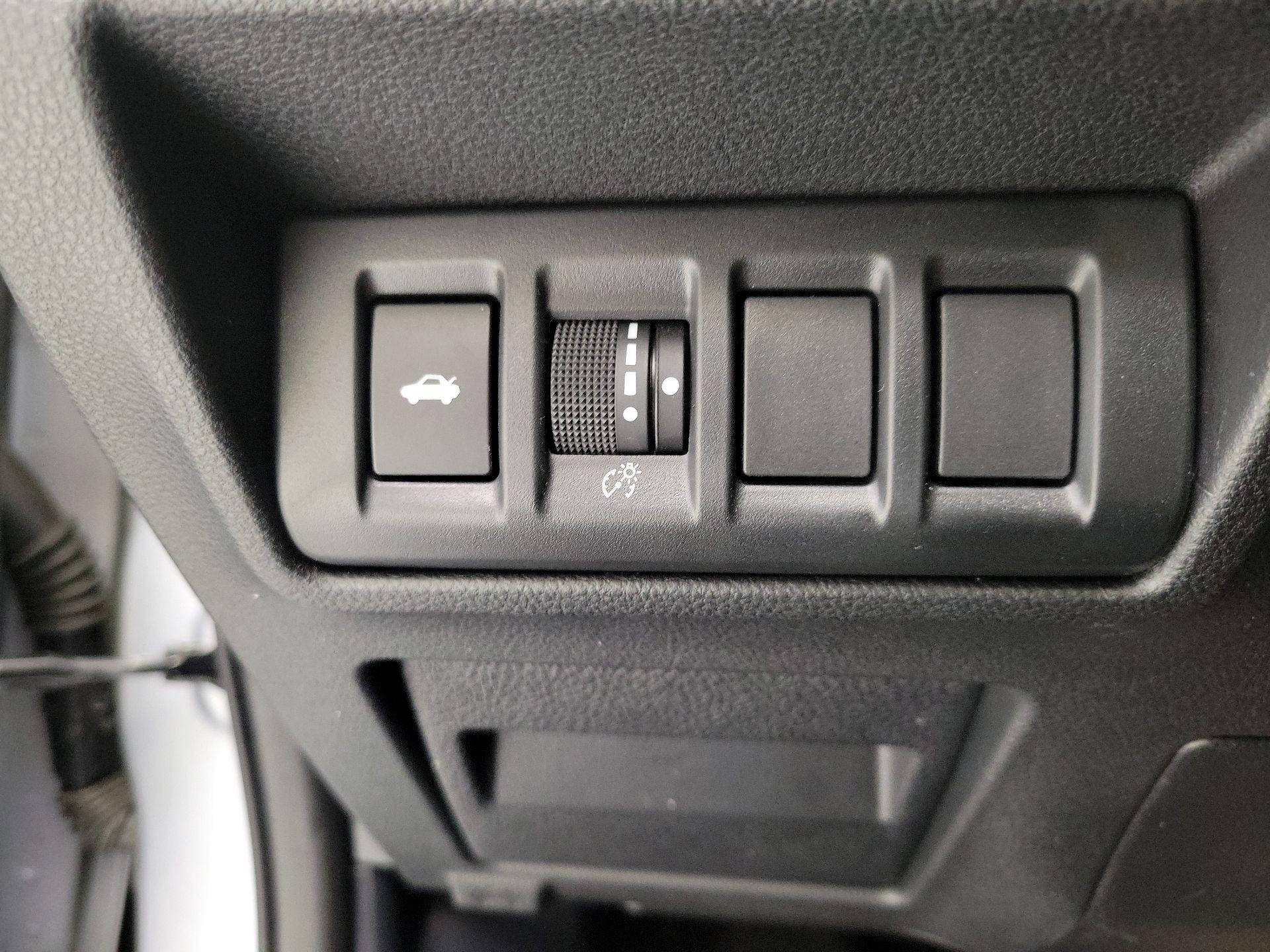 Thumbnail: 2023 Subaru Legacy - 13