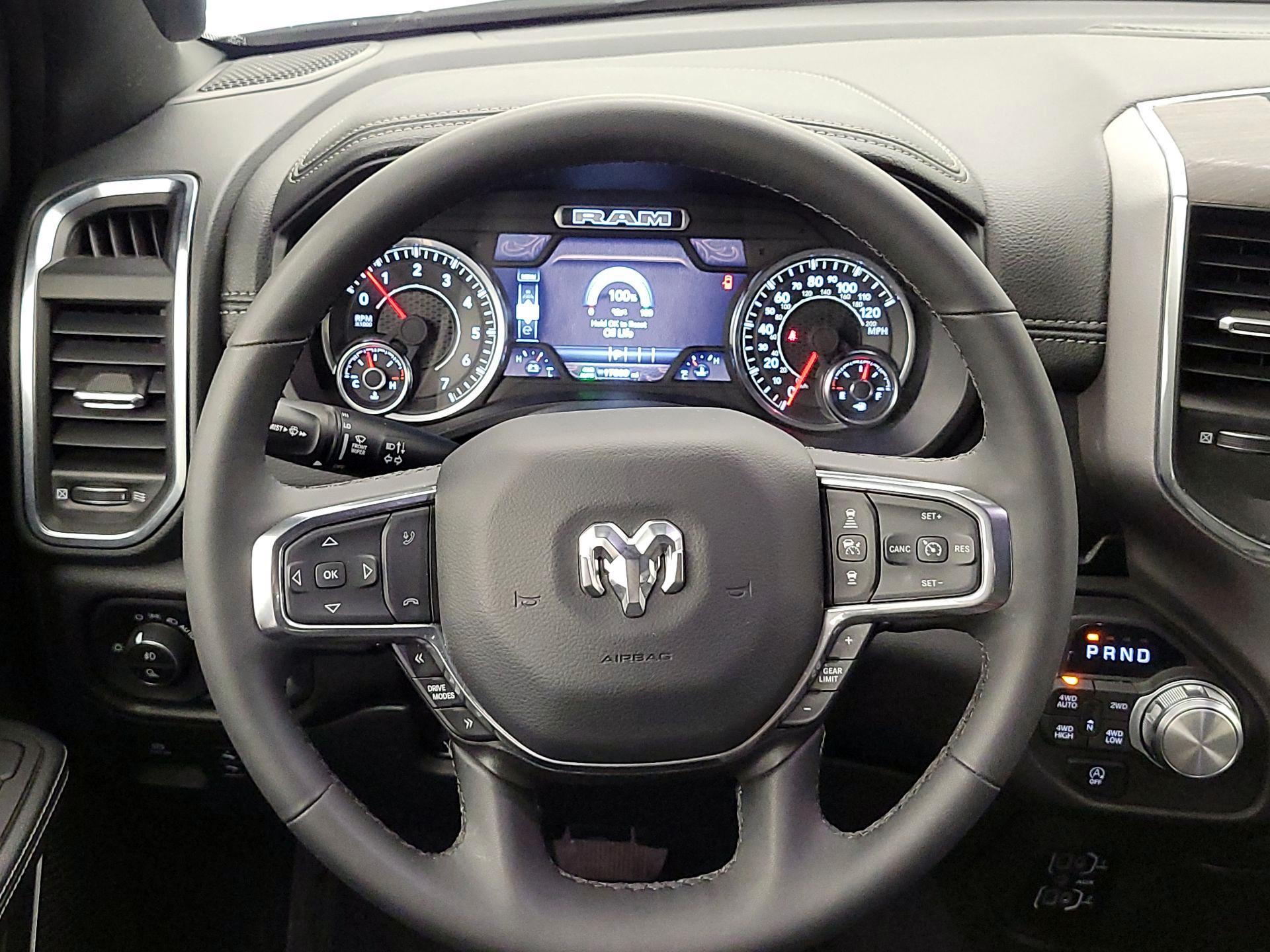 Thumbnail: 2025 RAM 1500 - 10
