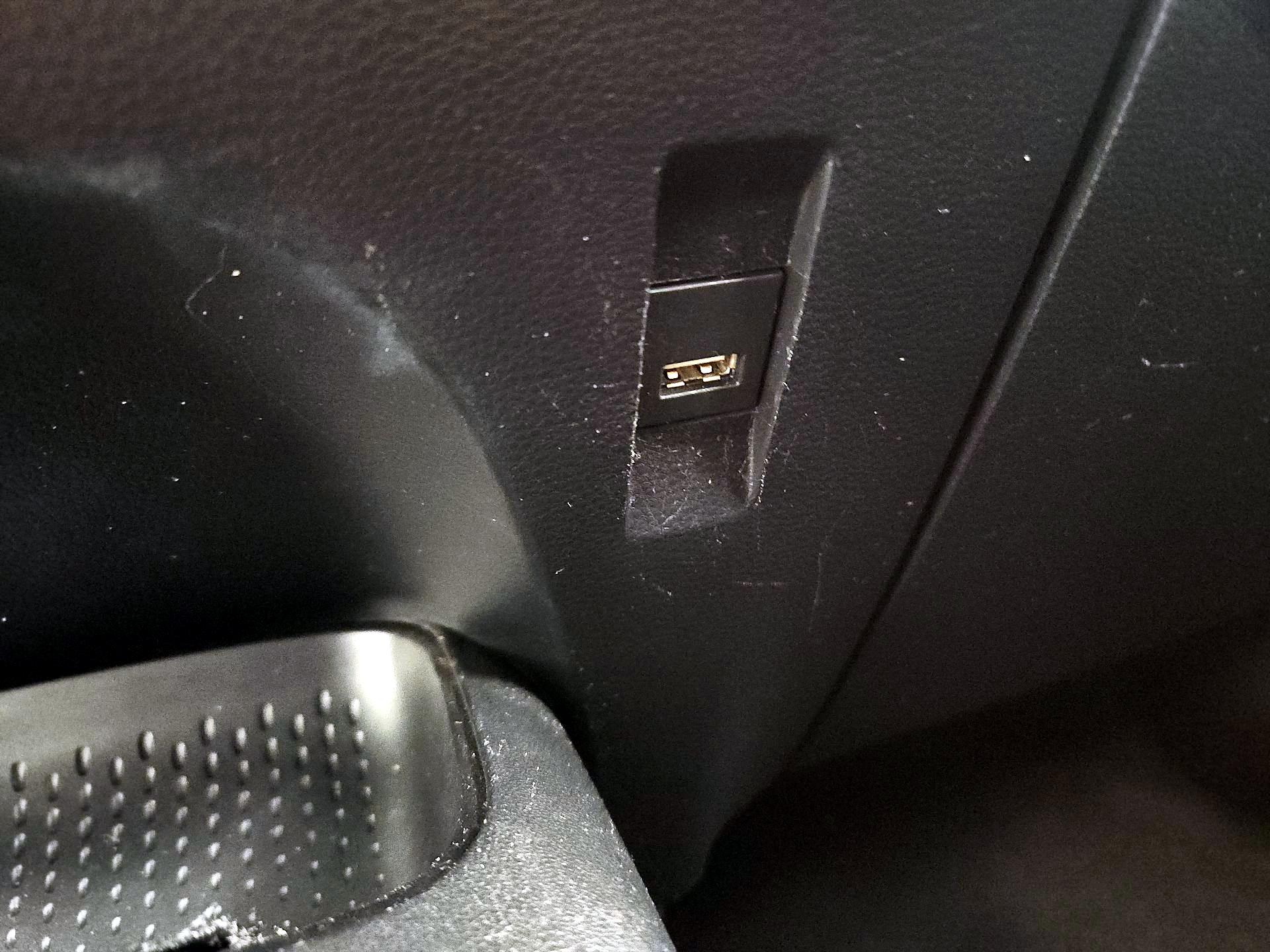 Thumbnail: 2021 Toyota Corolla - 18