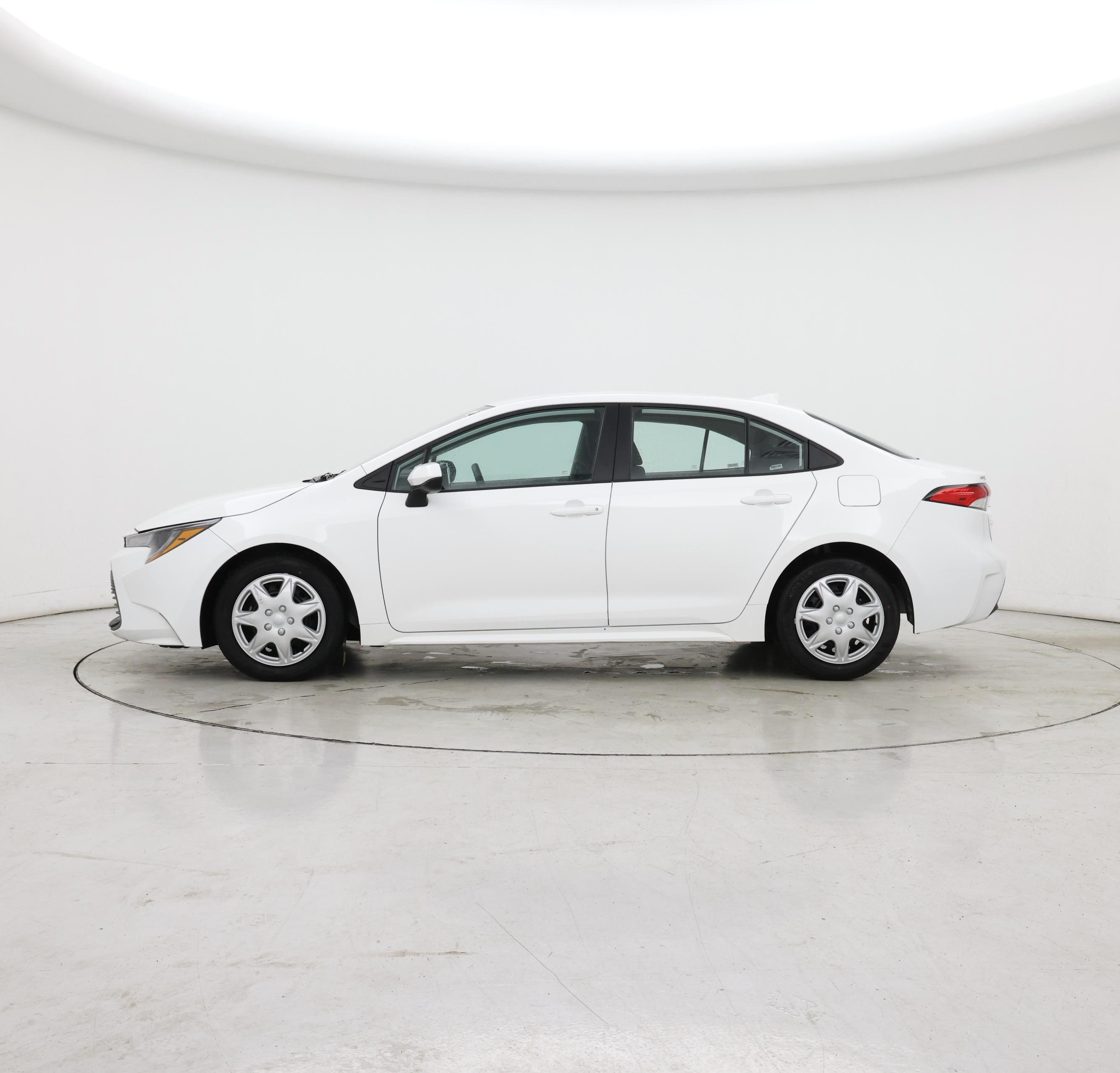 Thumbnail: 2024 Toyota Corolla - 3