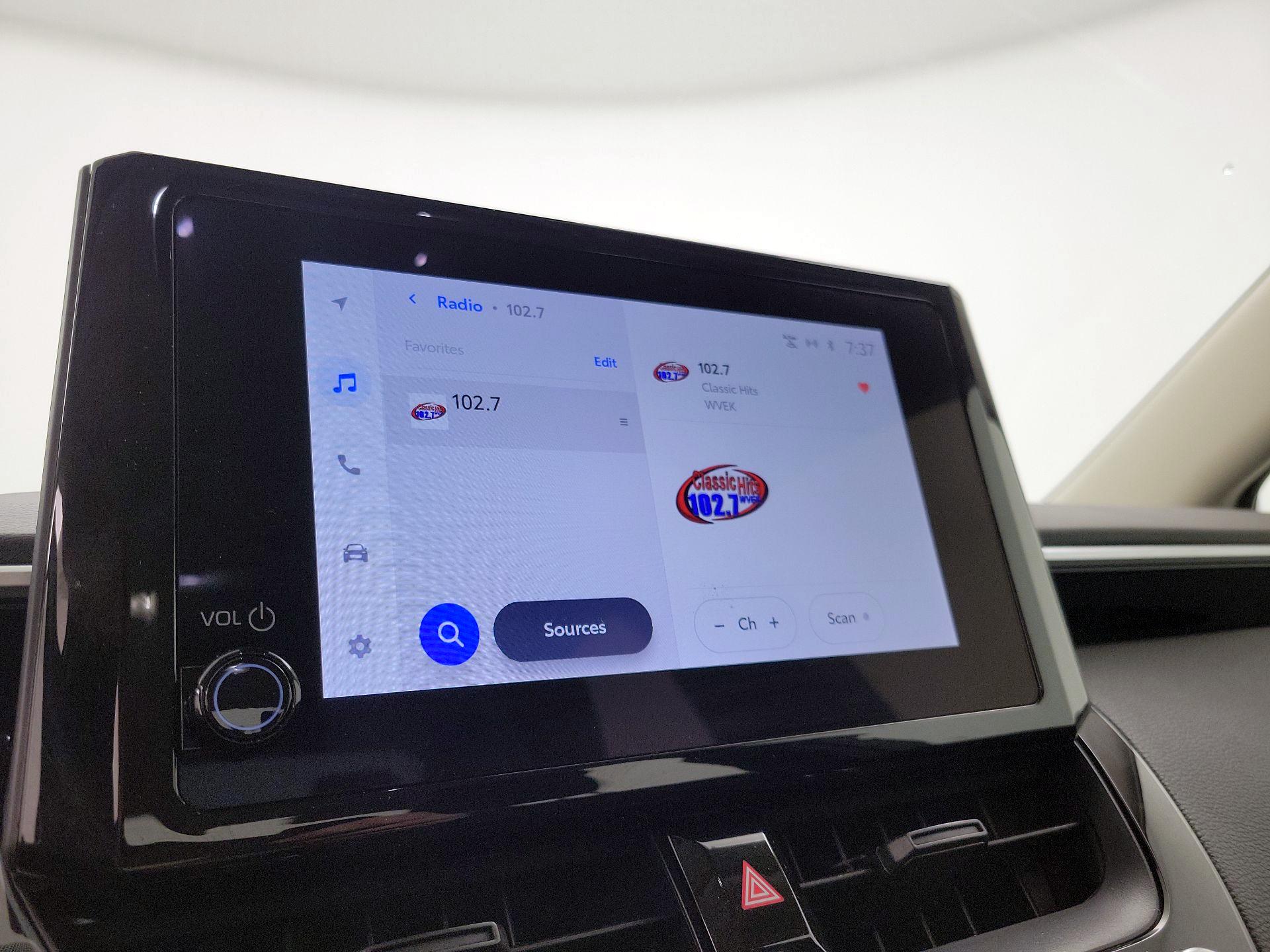 Thumbnail: 2024 Toyota Corolla - 15