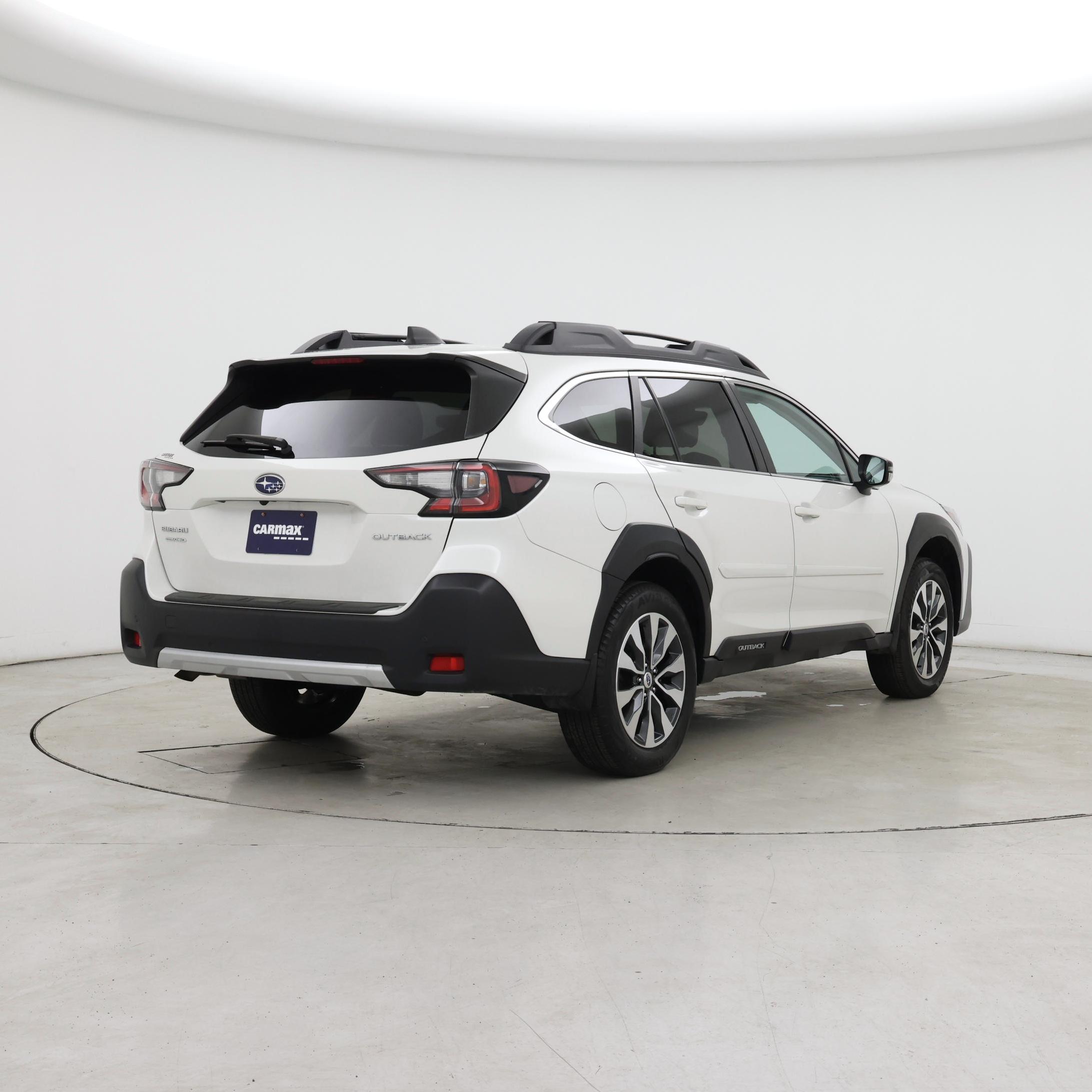 Thumbnail: 2023 Subaru Outback - 8