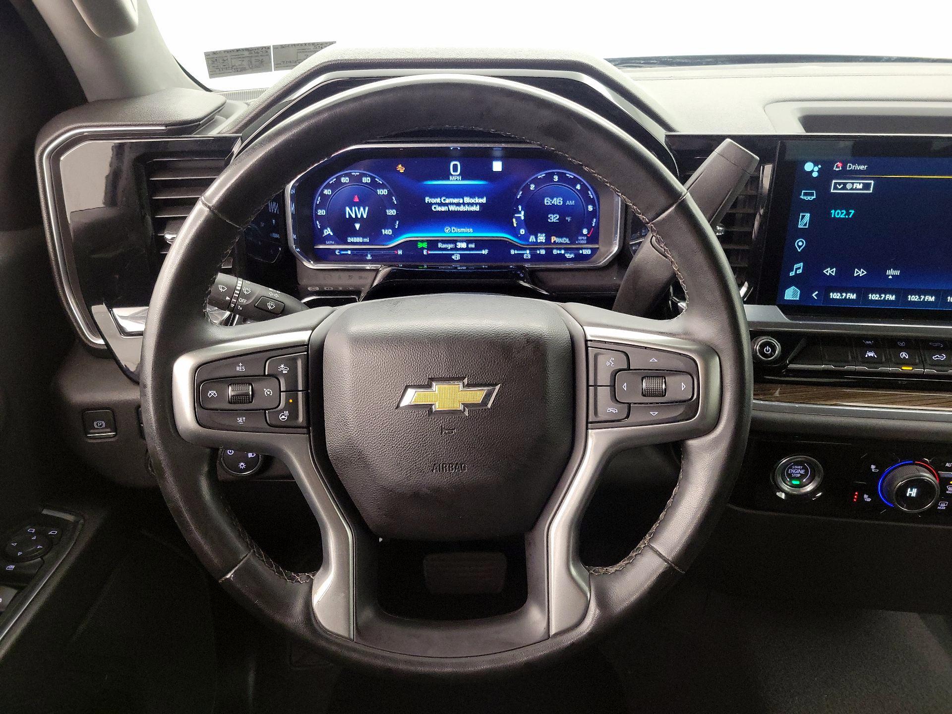 Thumbnail: 2023 Chevrolet Silverado 1500 - 10