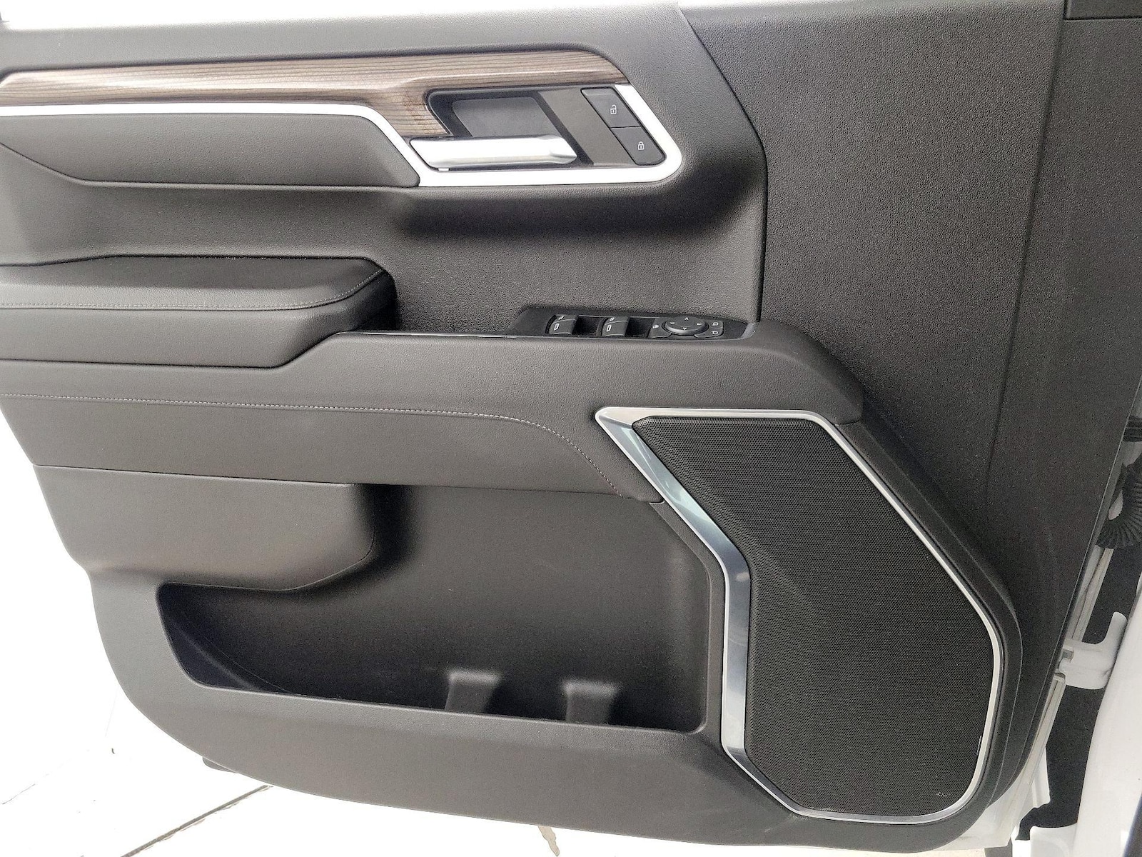 2022 Chevrolet Silverado 1500 LT - Photo 13