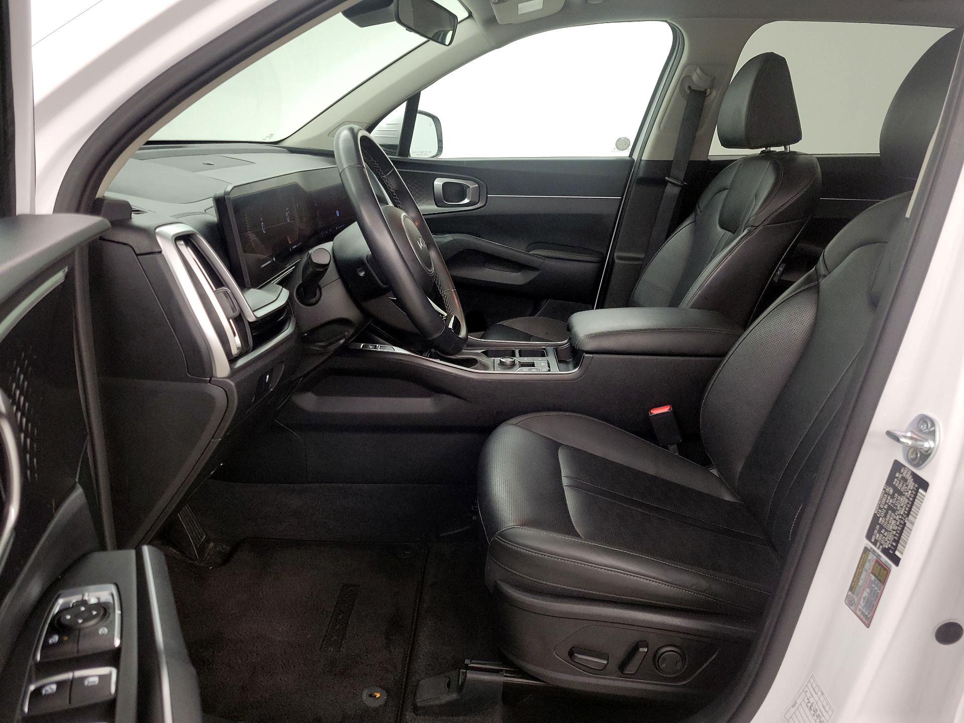 Thumbnail: 2024 Kia Sorento - 11