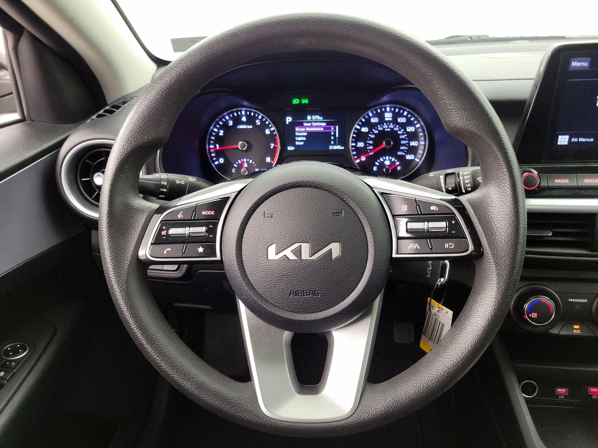 Thumbnail: 2024 Kia Forte - 10