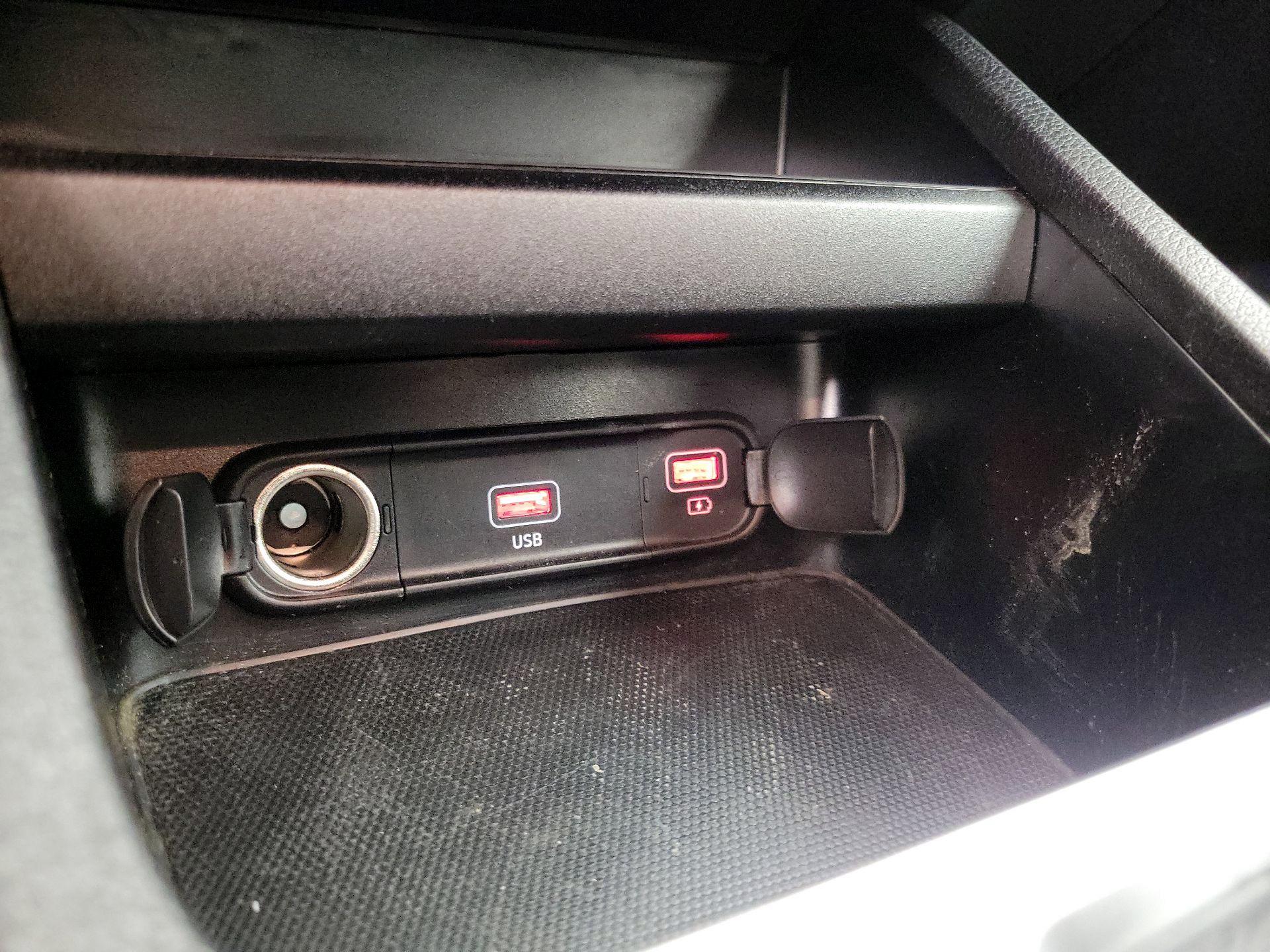 Thumbnail: 2024 Kia Forte - 18