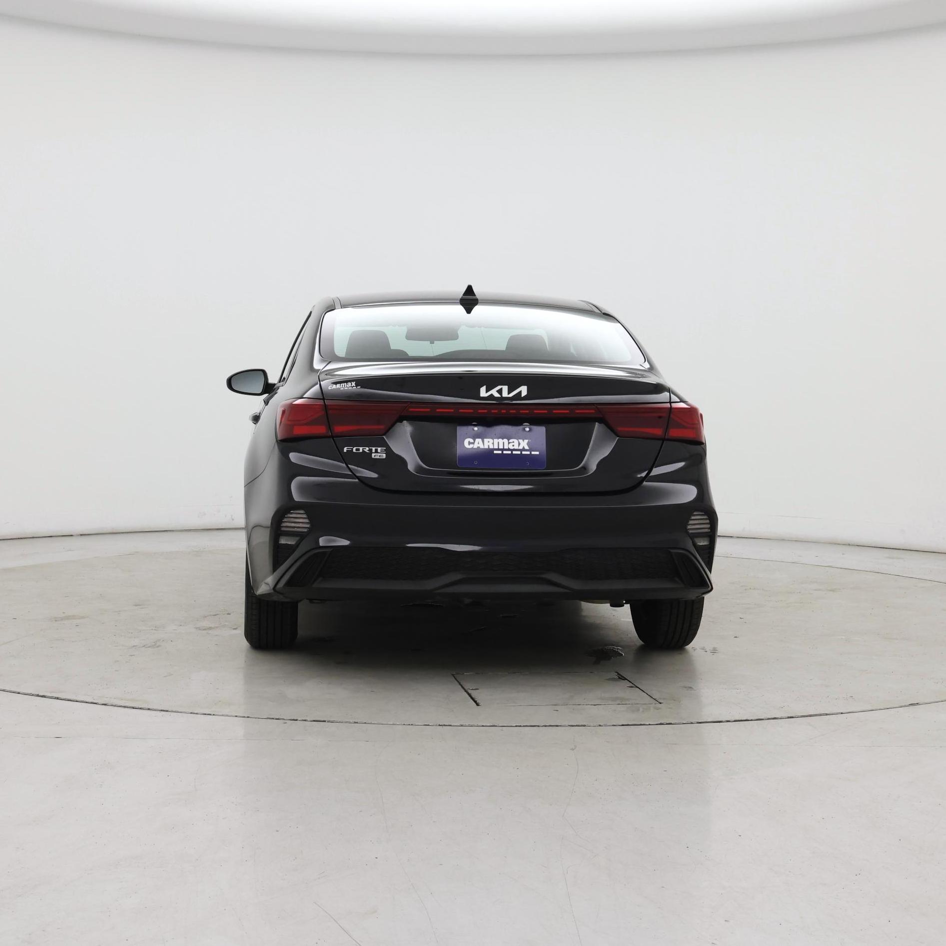 Thumbnail: 2024 Kia Forte - 6