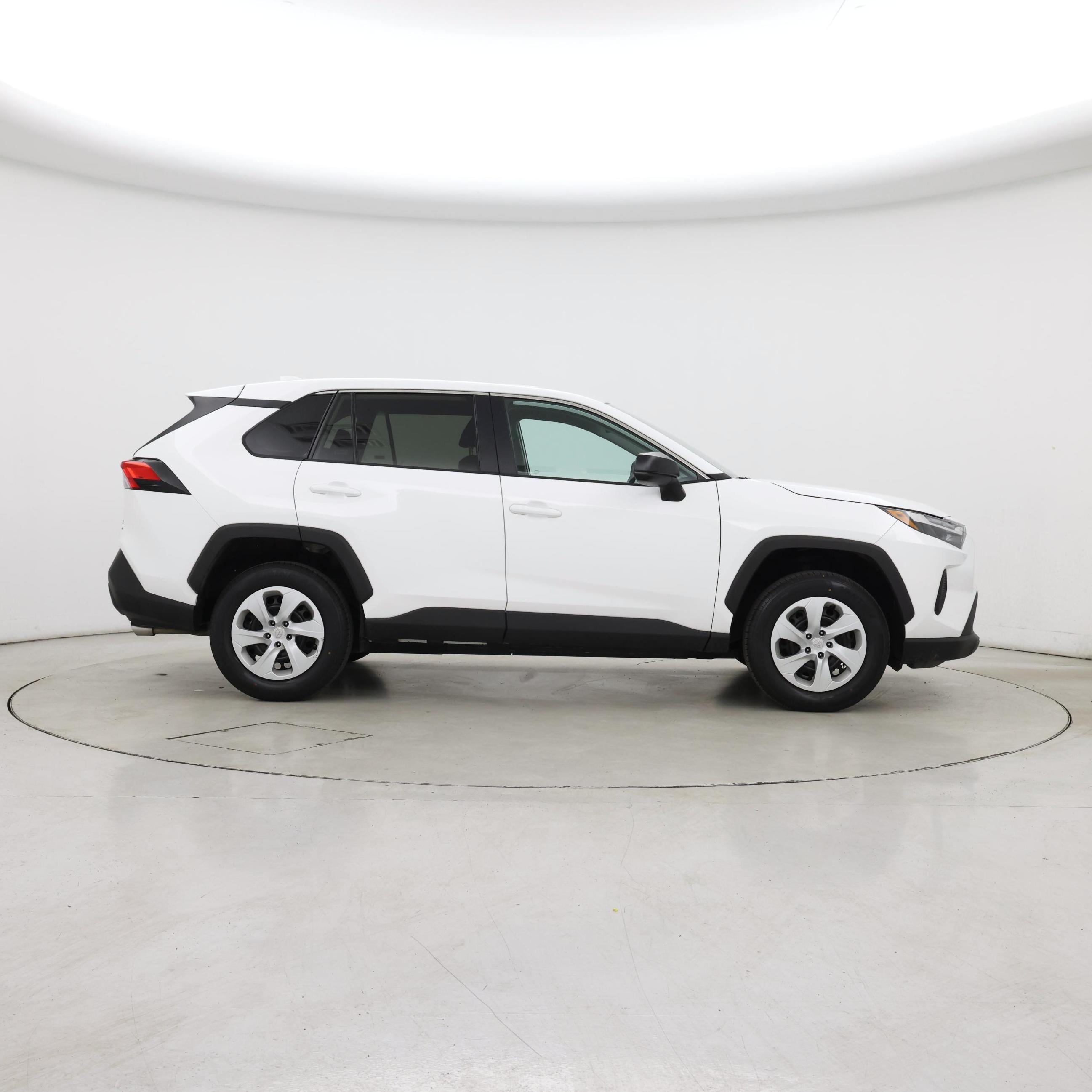 Thumbnail: 2024 Toyota RAV4 - 7