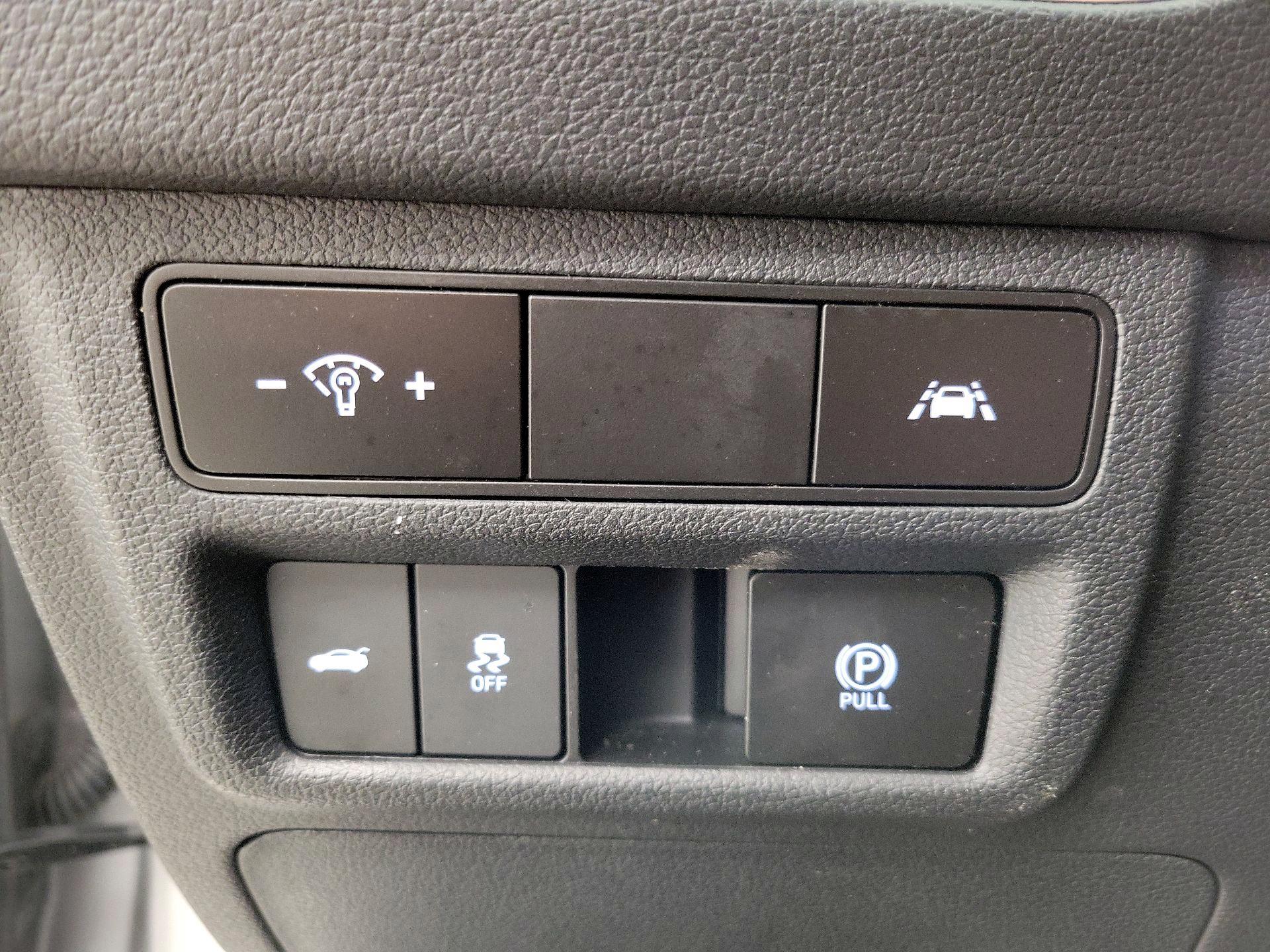 Thumbnail: 2021 Hyundai Sonata - 13