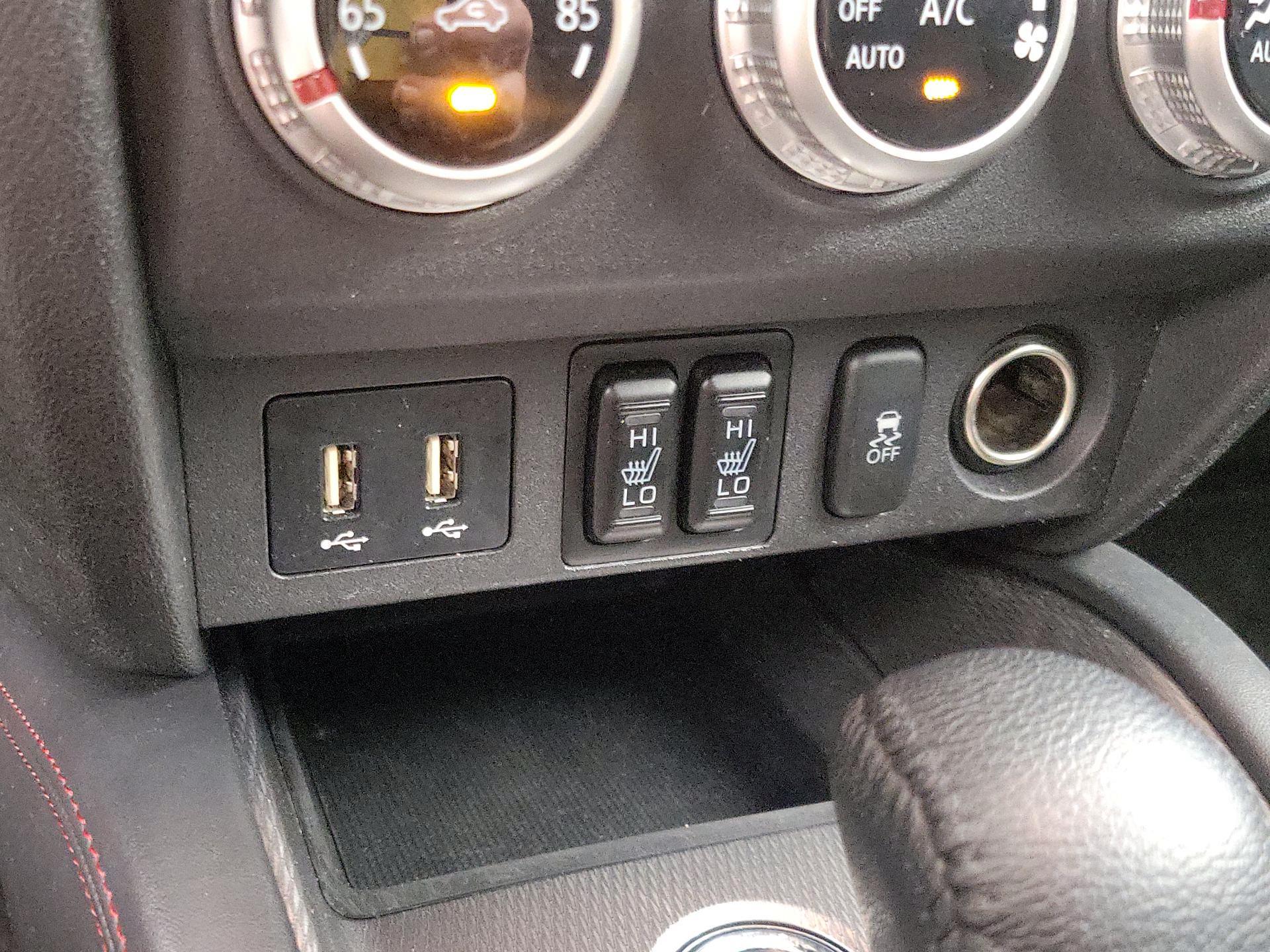 Thumbnail: 2024 Mitsubishi Outlander Sport - 18