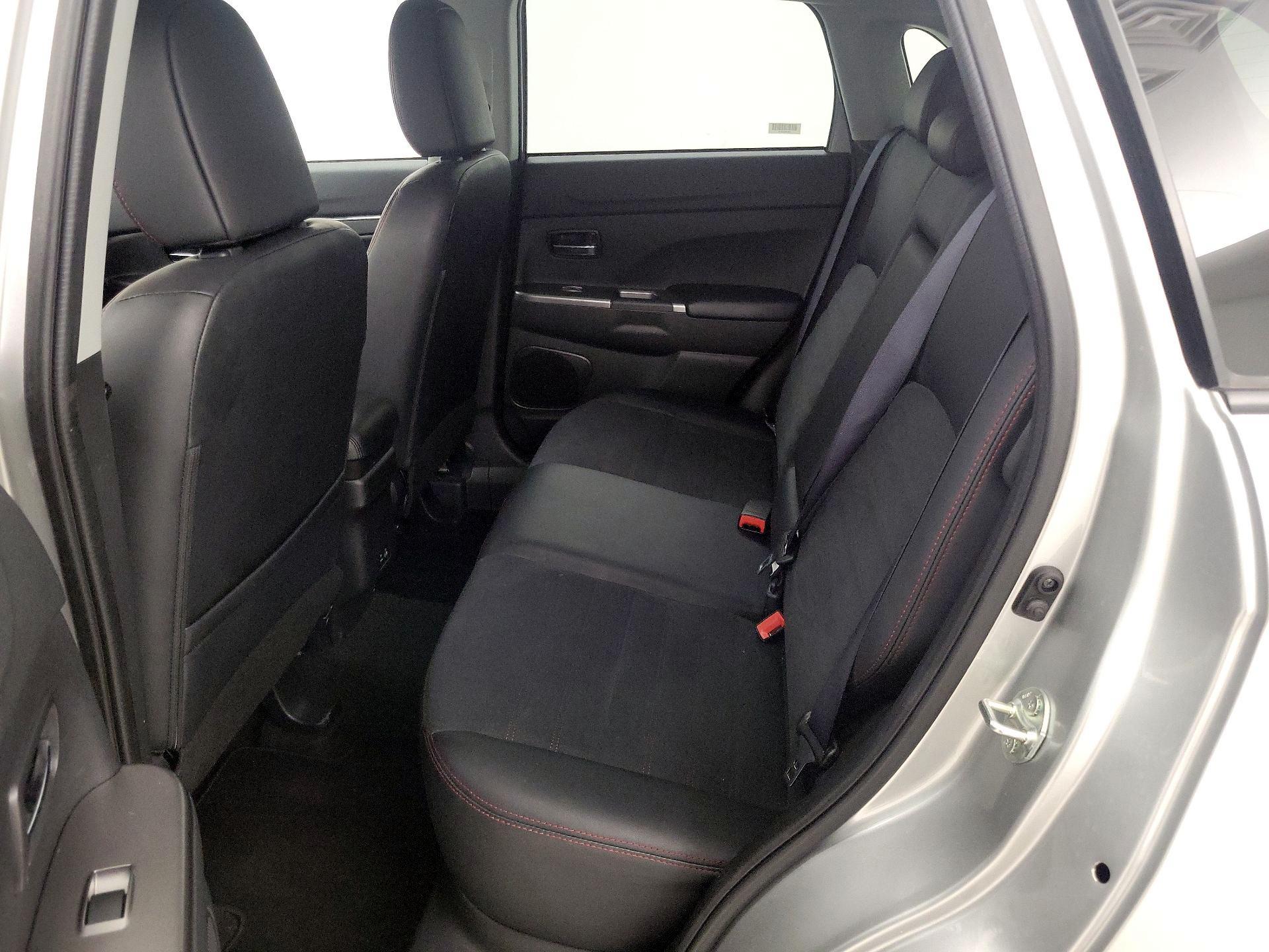 Thumbnail: 2024 Mitsubishi Outlander Sport - 19