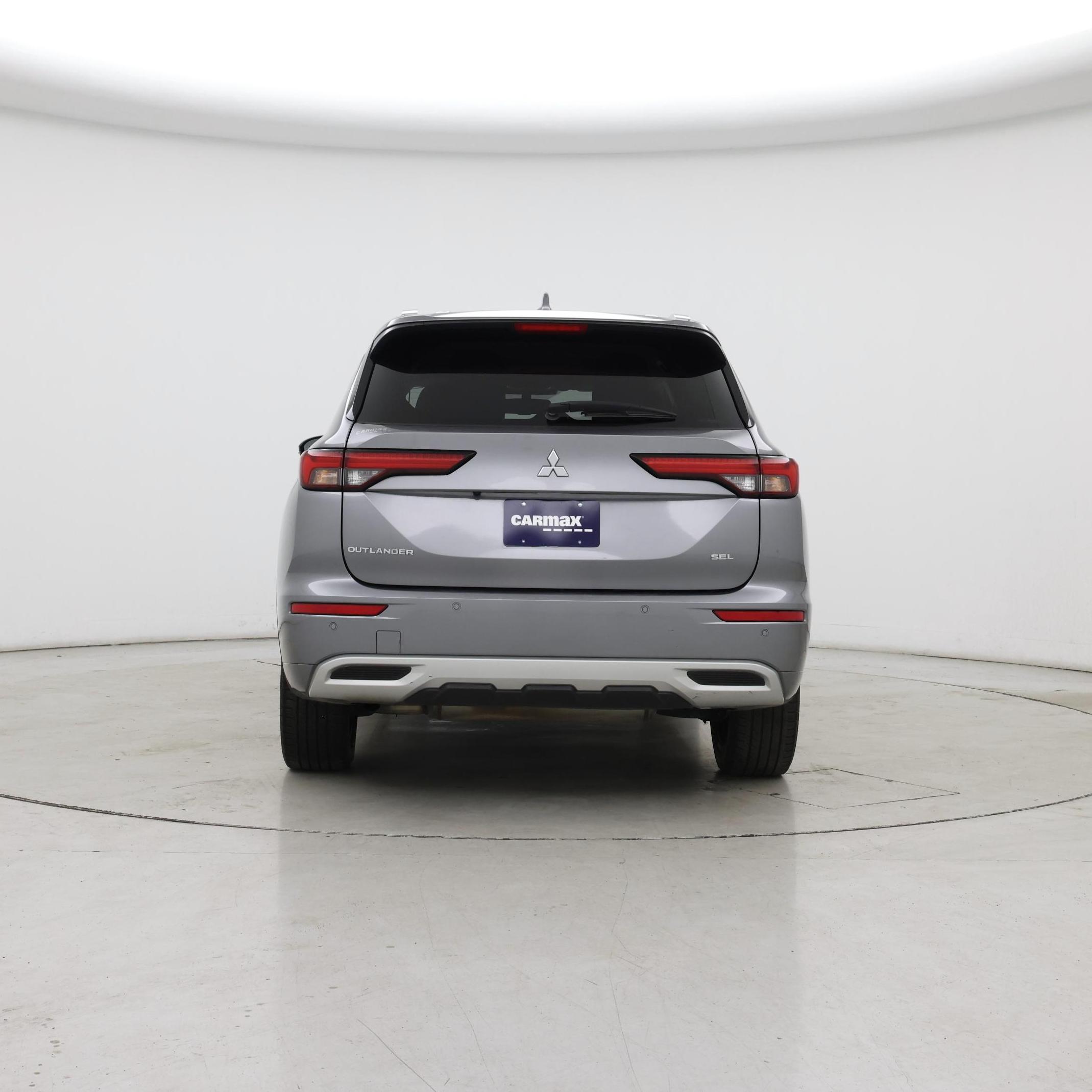 Thumbnail: 2023 Mitsubishi Outlander - 6