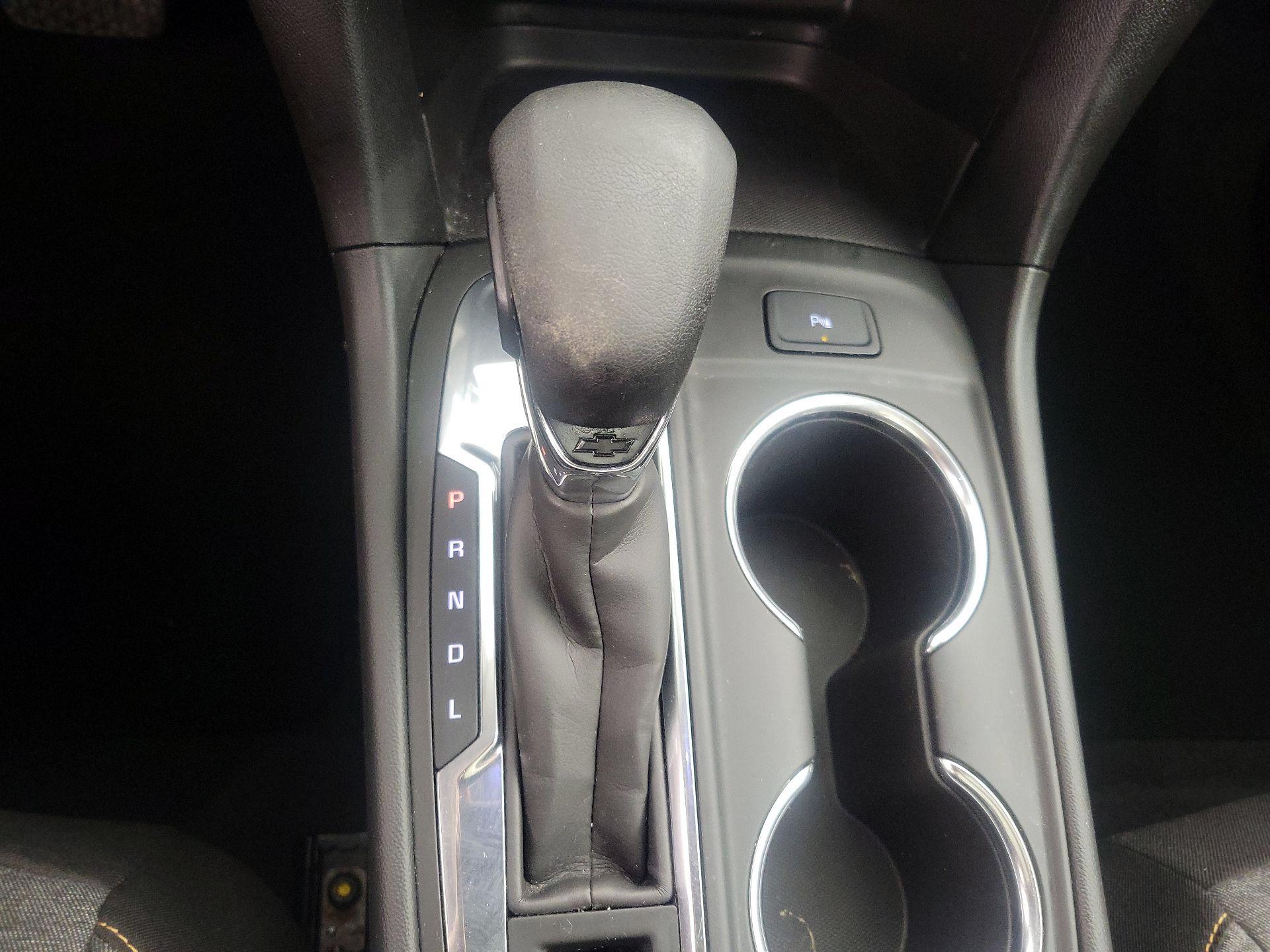 Thumbnail: 2022 Chevrolet Equinox - 17