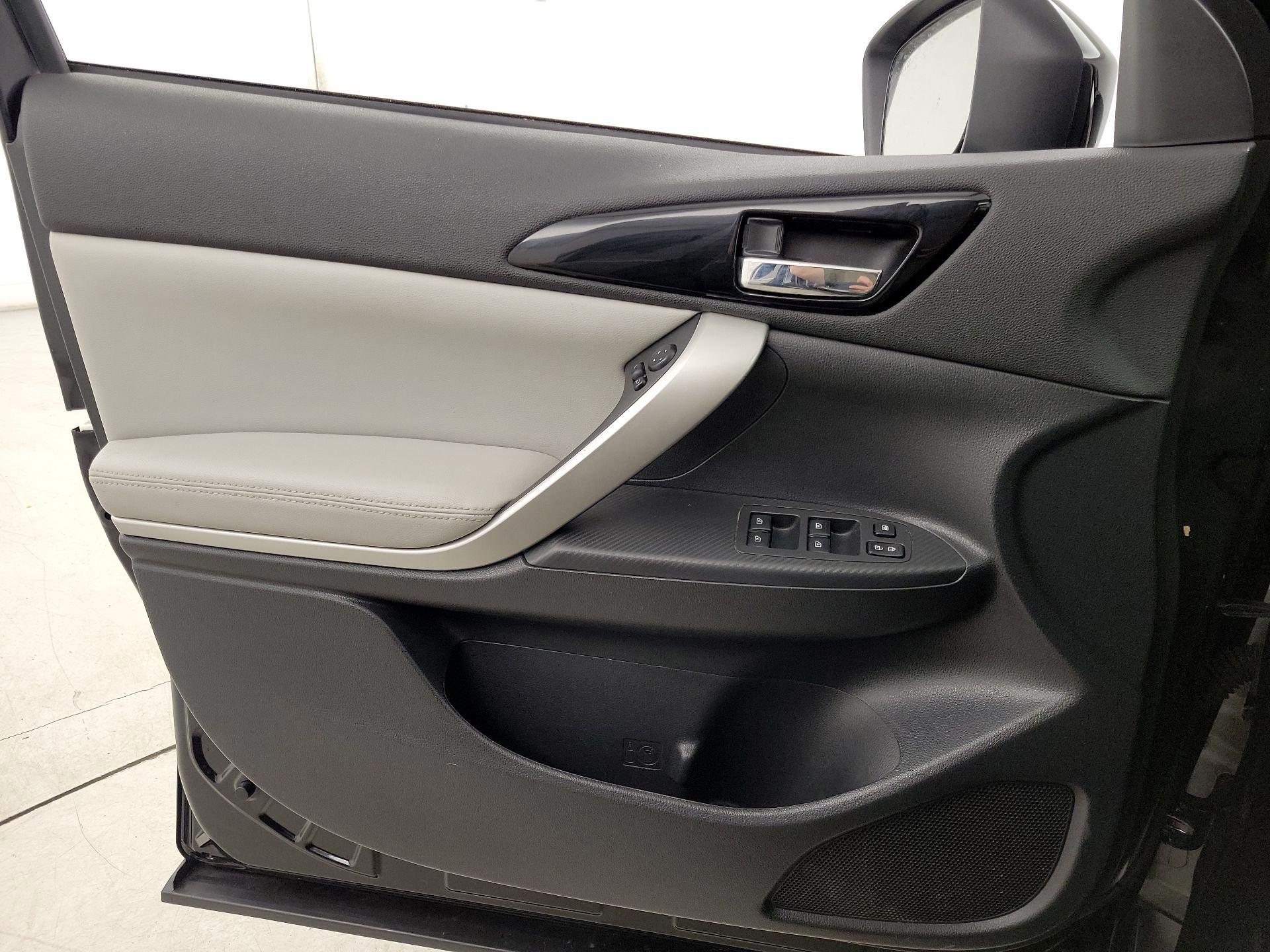 Thumbnail: 2023 Mitsubishi Eclipse Cross - 12