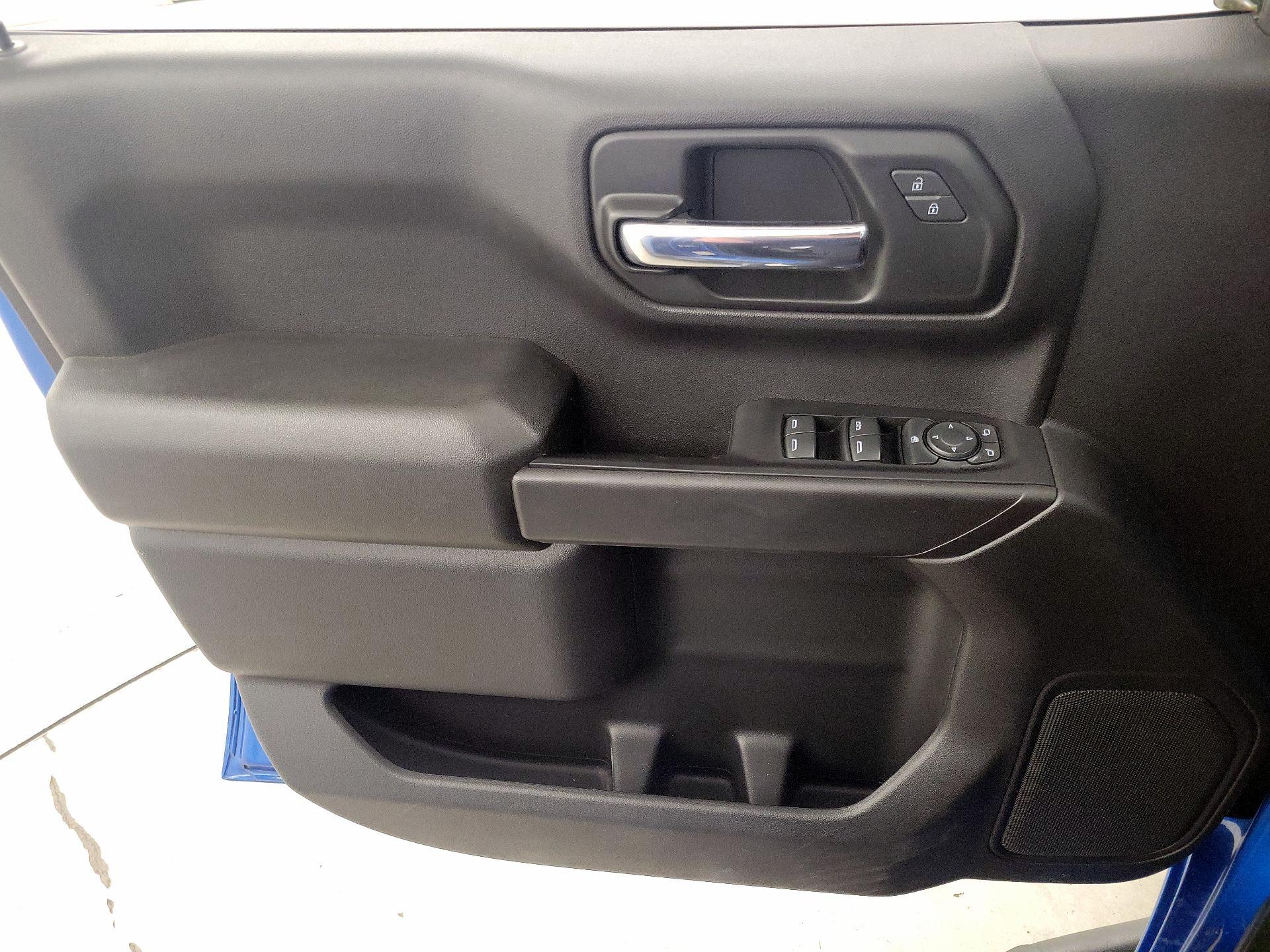 Thumbnail: 2022 Chevrolet Silverado 1500 - 12