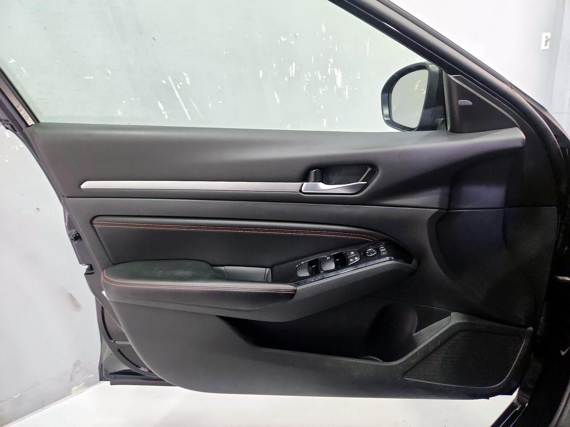 Thumbnail: 2023 Nissan Altima - 12