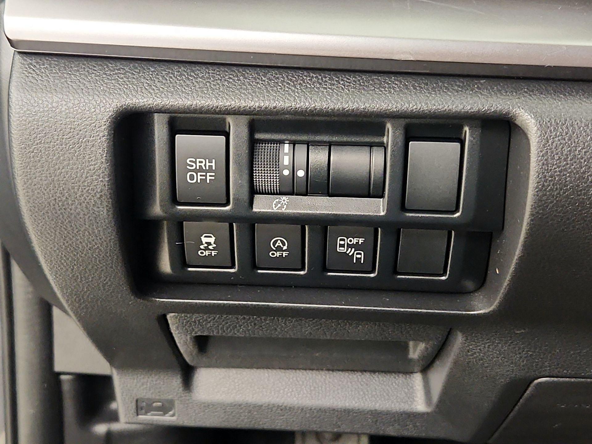 Thumbnail: 2020 Subaru Crosstrek - 13