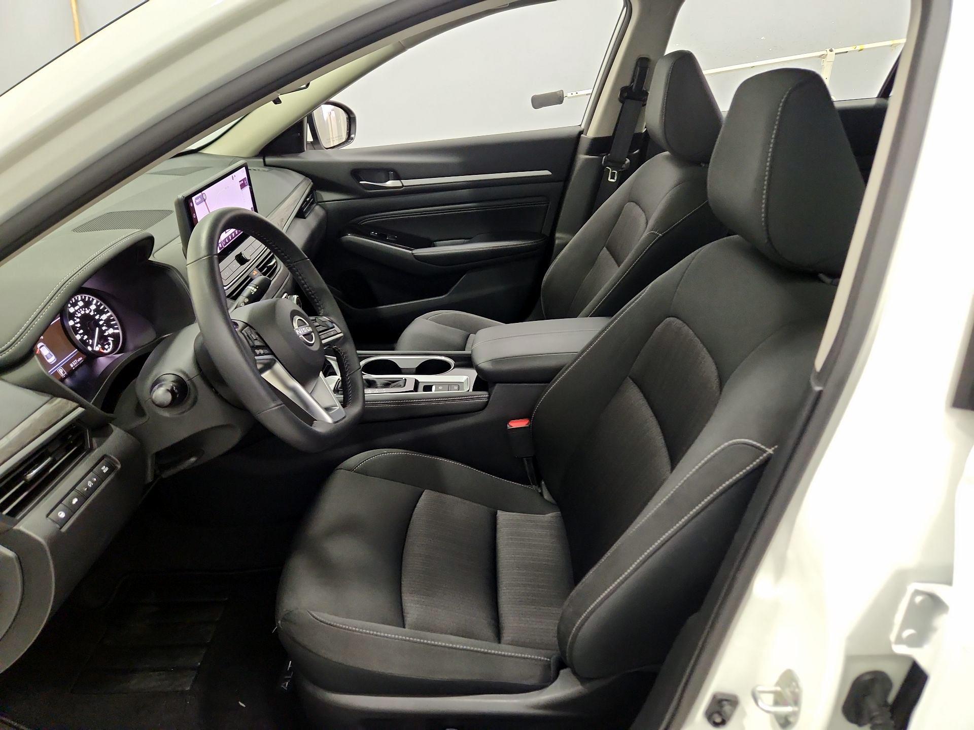 Thumbnail: 2023 Nissan Altima - 11