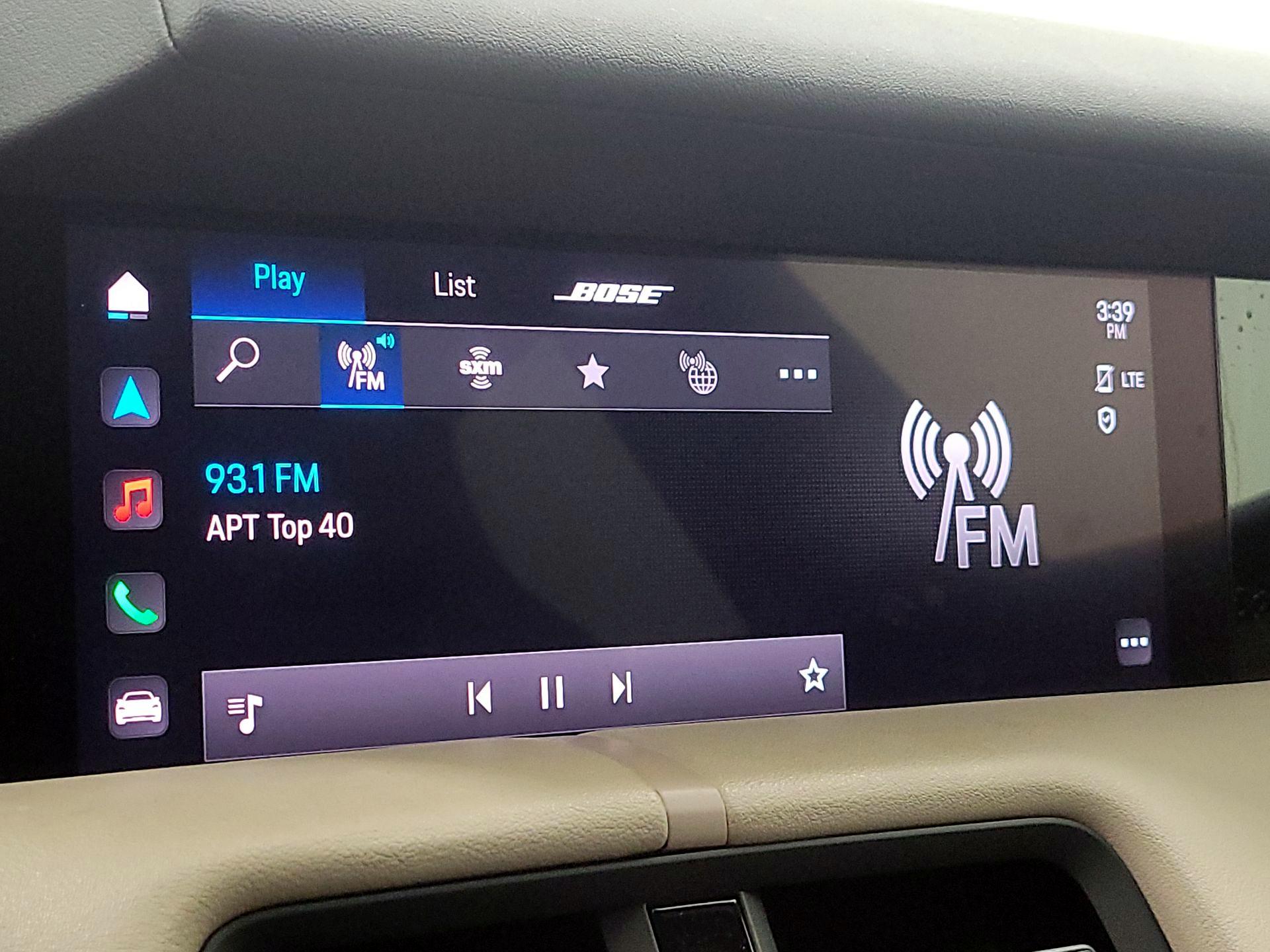 Thumbnail: 2023 Porsche Taycan - 16