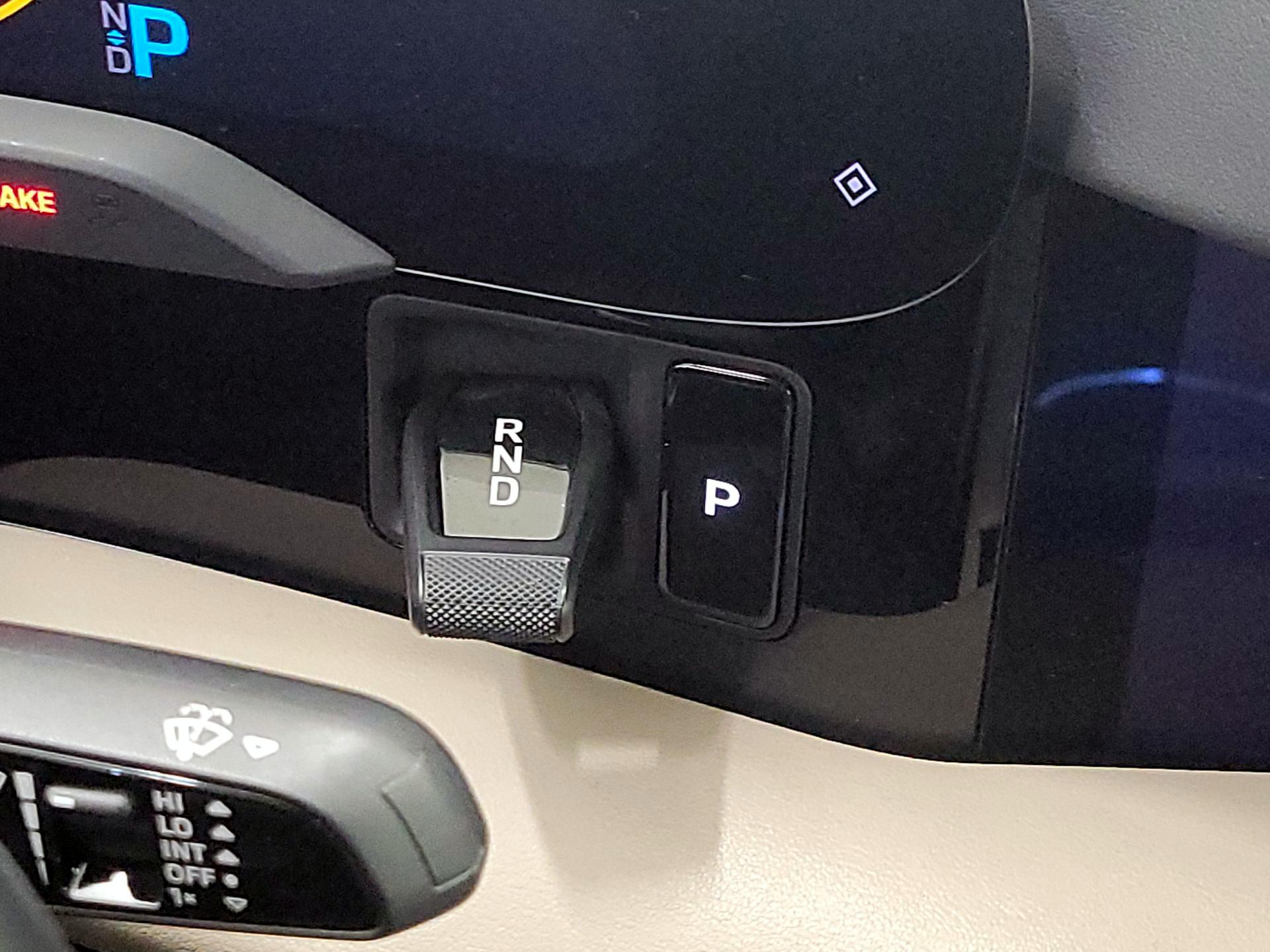 Thumbnail: 2023 Porsche Taycan - 18