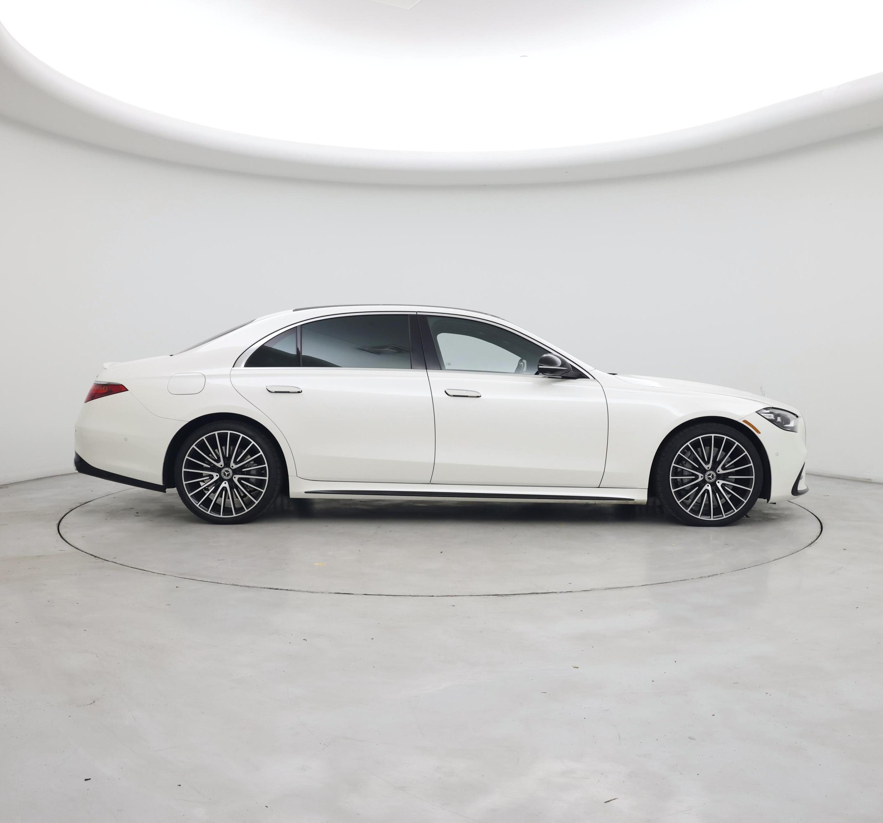 Thumbnail: 2021 Mercedes-Benz S-Class - 7