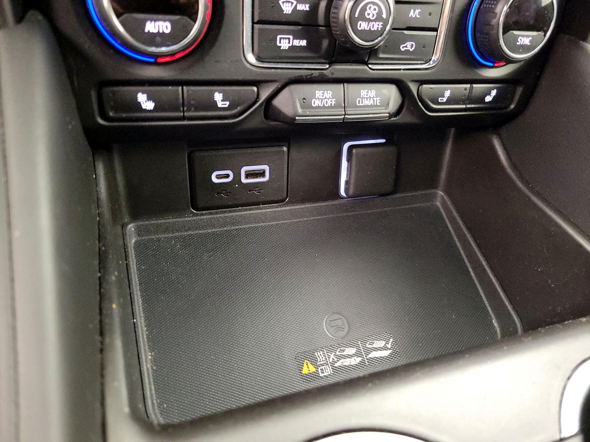 Thumbnail: 2021 Chevrolet Suburban - 18