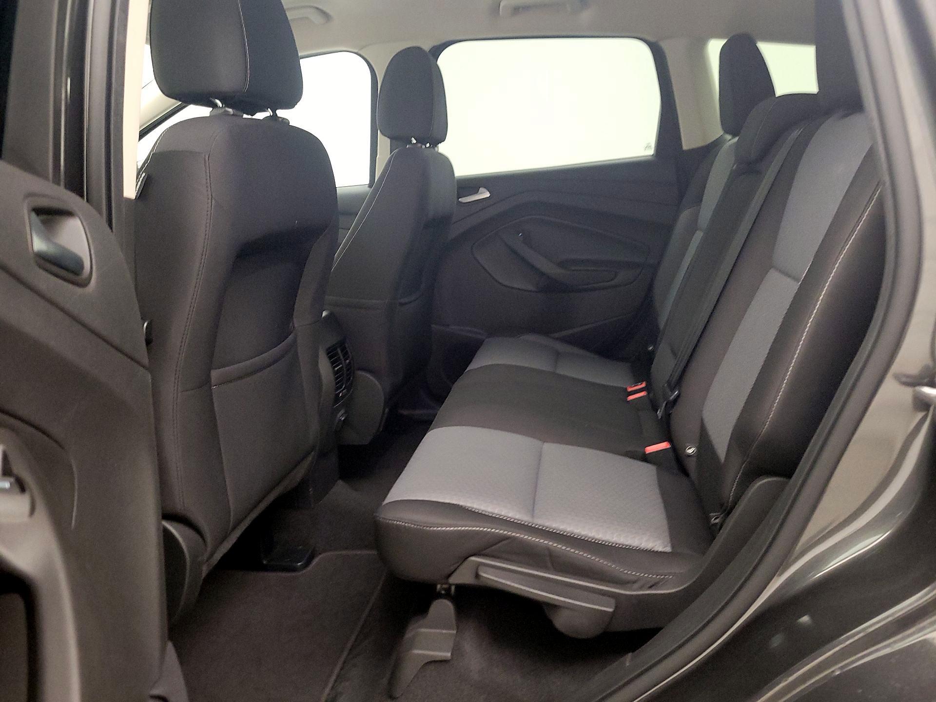 Thumbnail: 2017 Ford Escape - 19