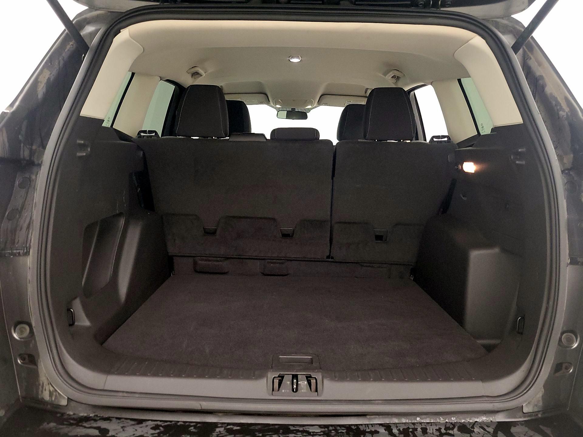 Thumbnail: 2017 Ford Escape - 20