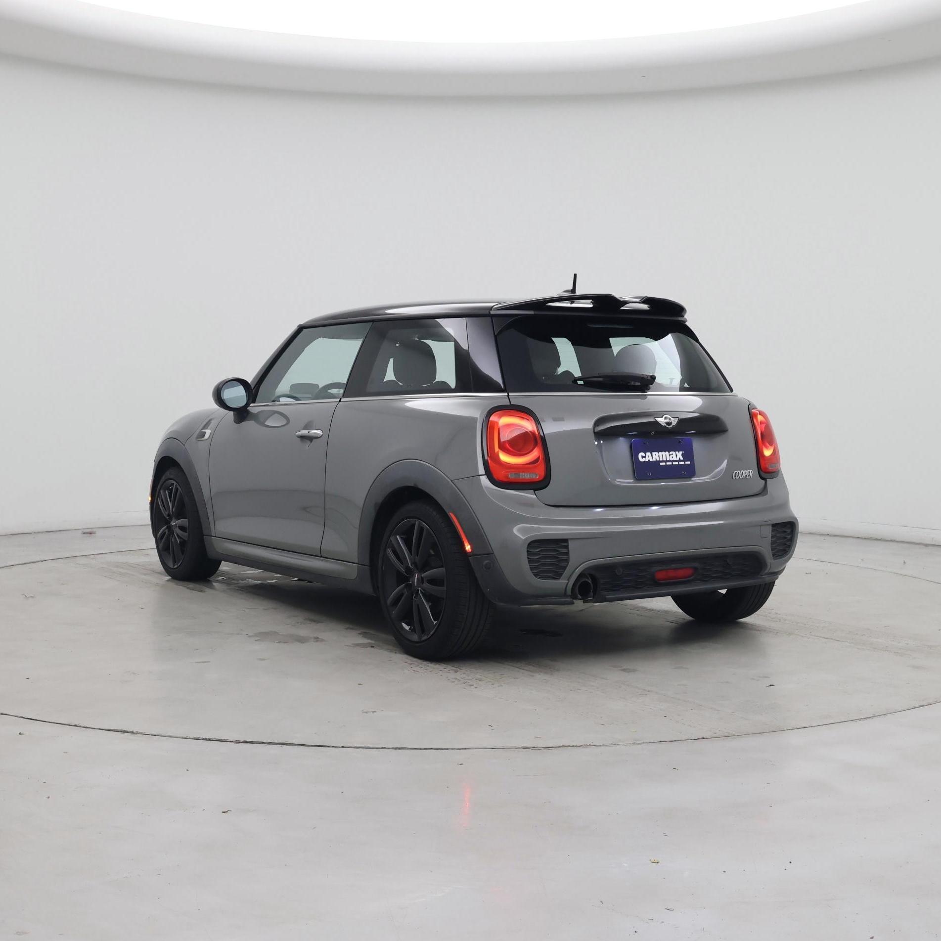 Thumbnail: 2016 MINI Cooper Hardtop - 2
